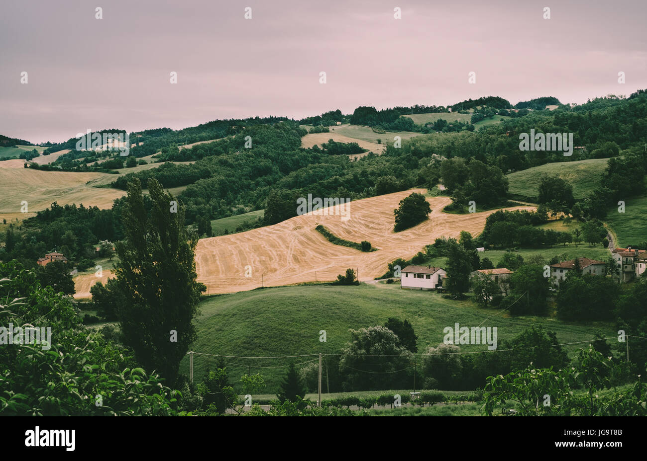 Bewölkten Tag in der Notrthern in der Nähe von Bologna, Emilia-Romagna Apennin; Italien Stockfoto