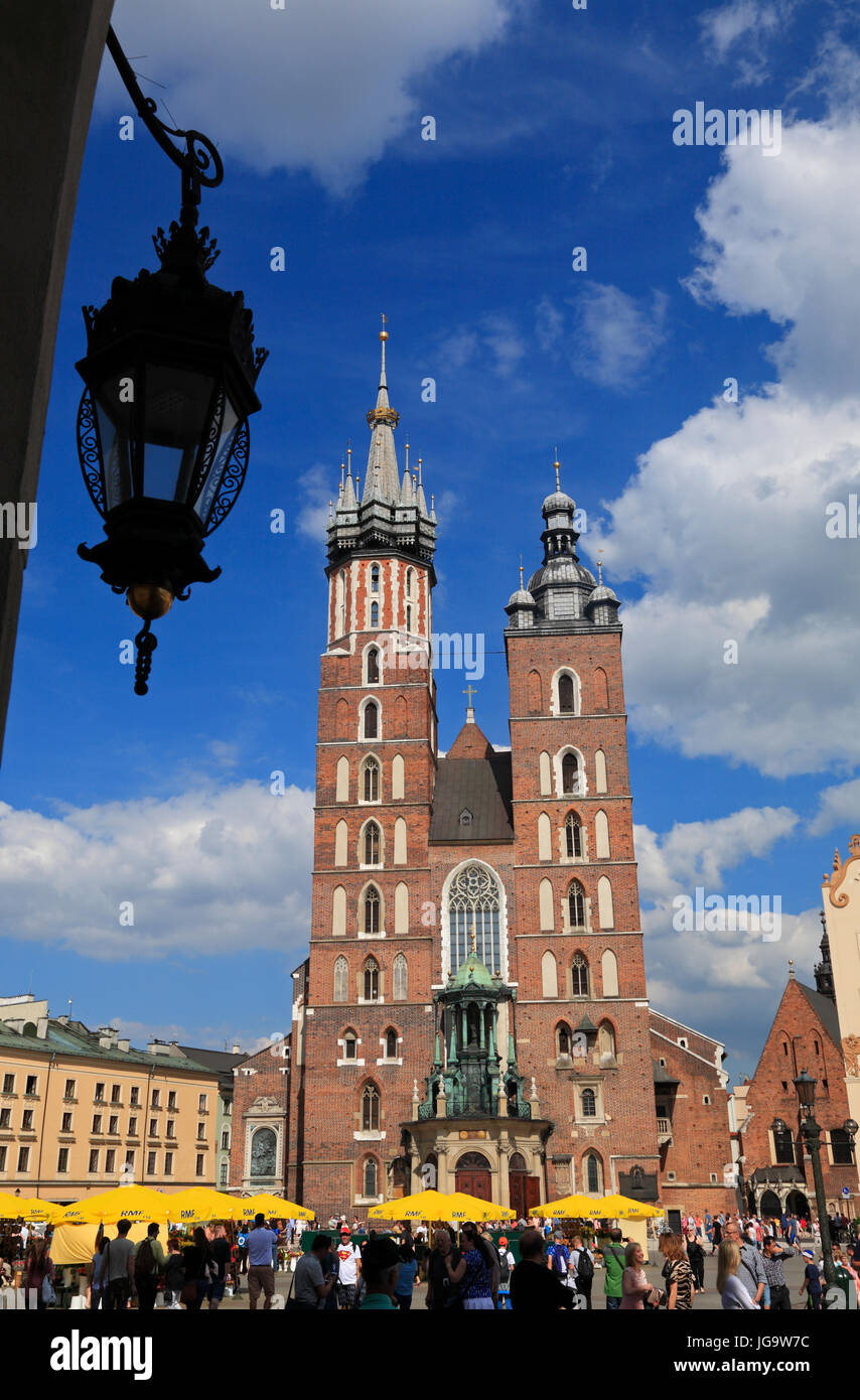 St.-Marien Kirche am Rynek, Krakau, Polen, Europa Stockfoto