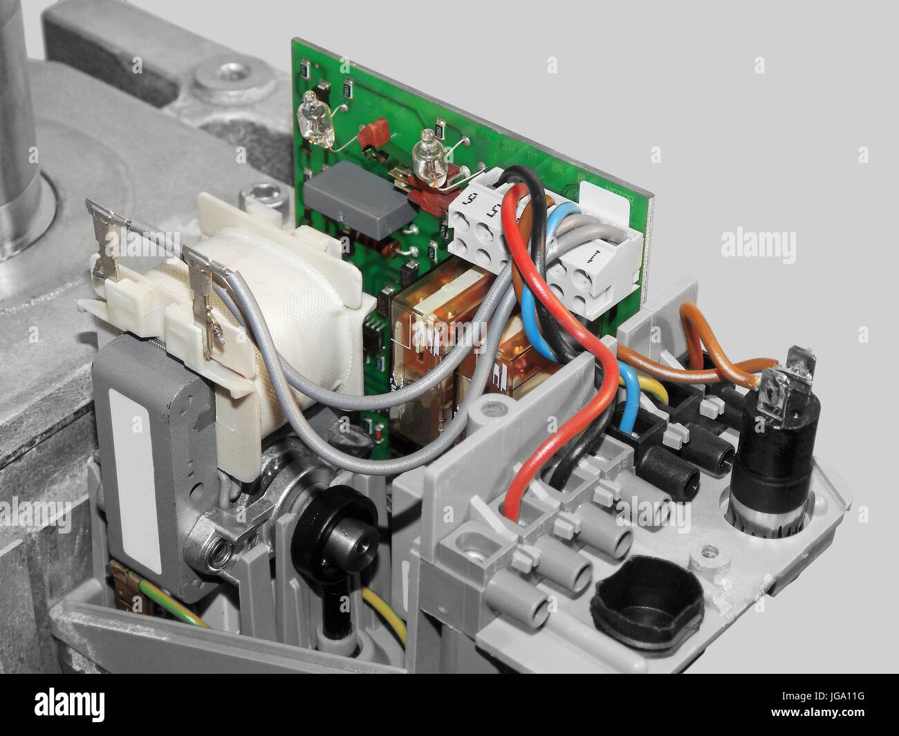 Industrie-Elektronik. Gas-Ventileinheit. Für die Gasversorgung zum Brenner. Stockfoto