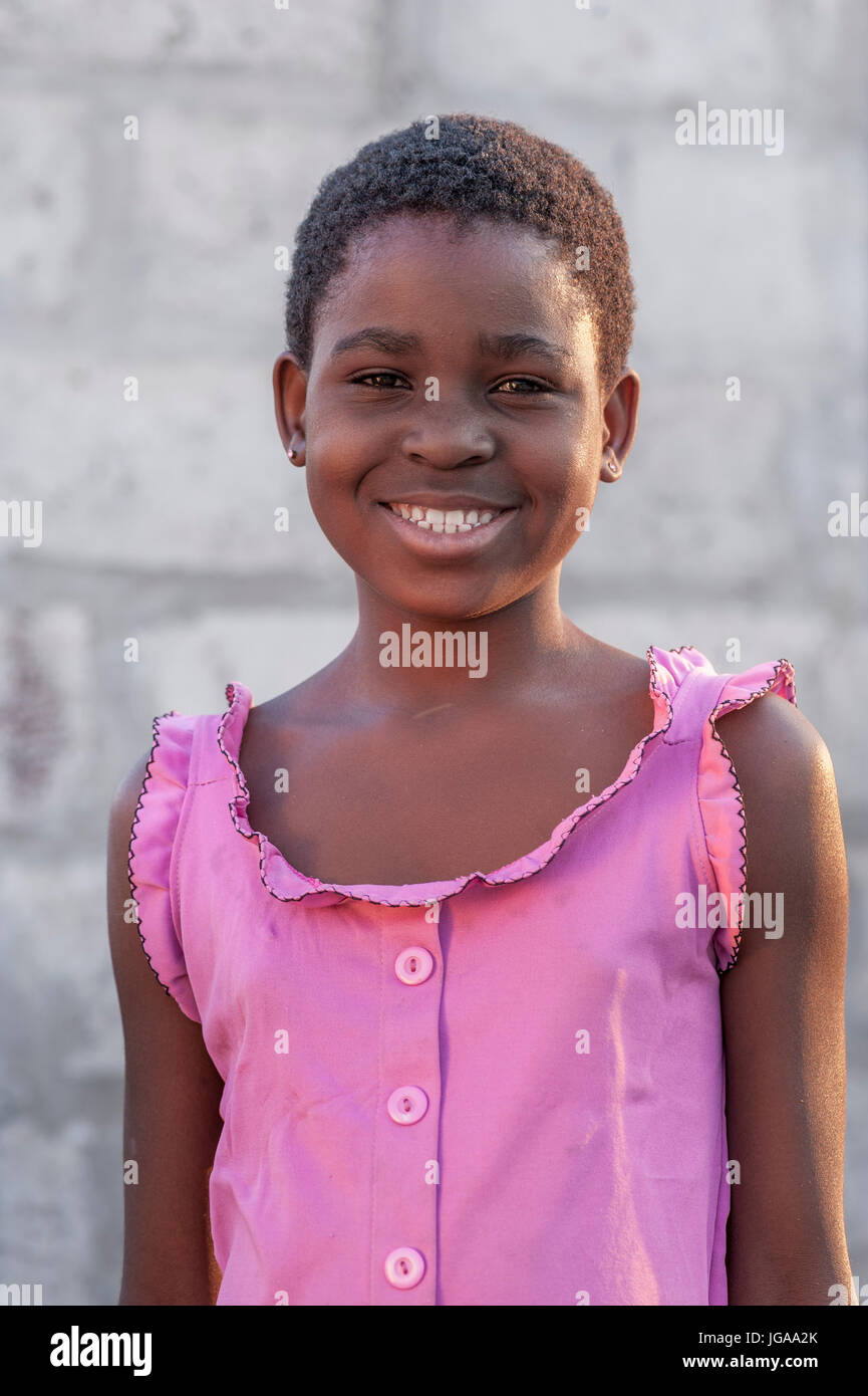 Lächelnde Mädchen, Maun, Botswana Stockfoto
