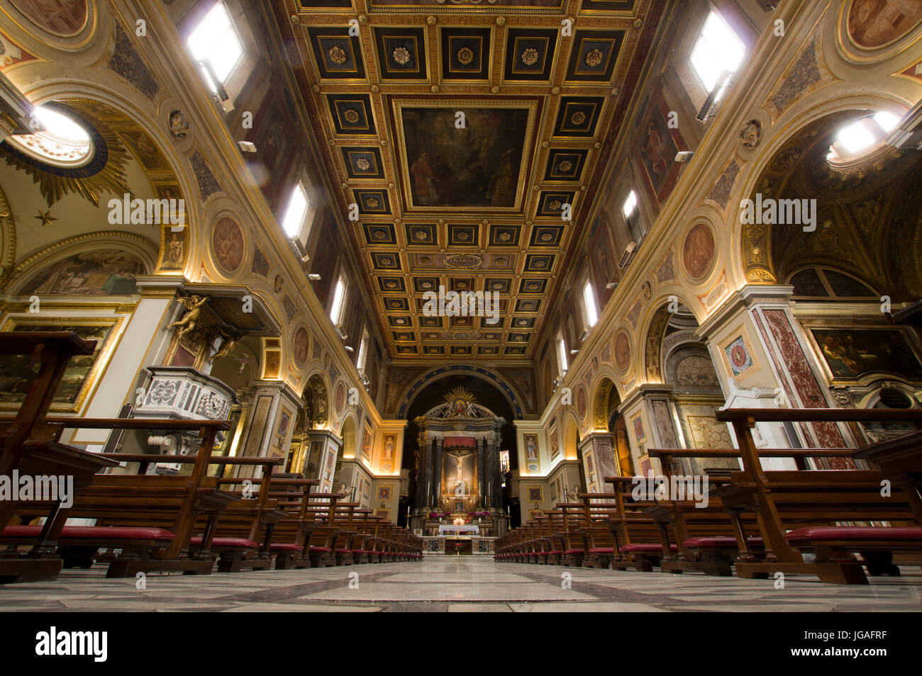 Rom, Italien - 29. Juni 2017: San Lorenzo in Lucina antike römische Basilika St. Lawrence Diakon und Märtyrer gewidmet. Der Name leitet sich her "Lucina" Stockfoto