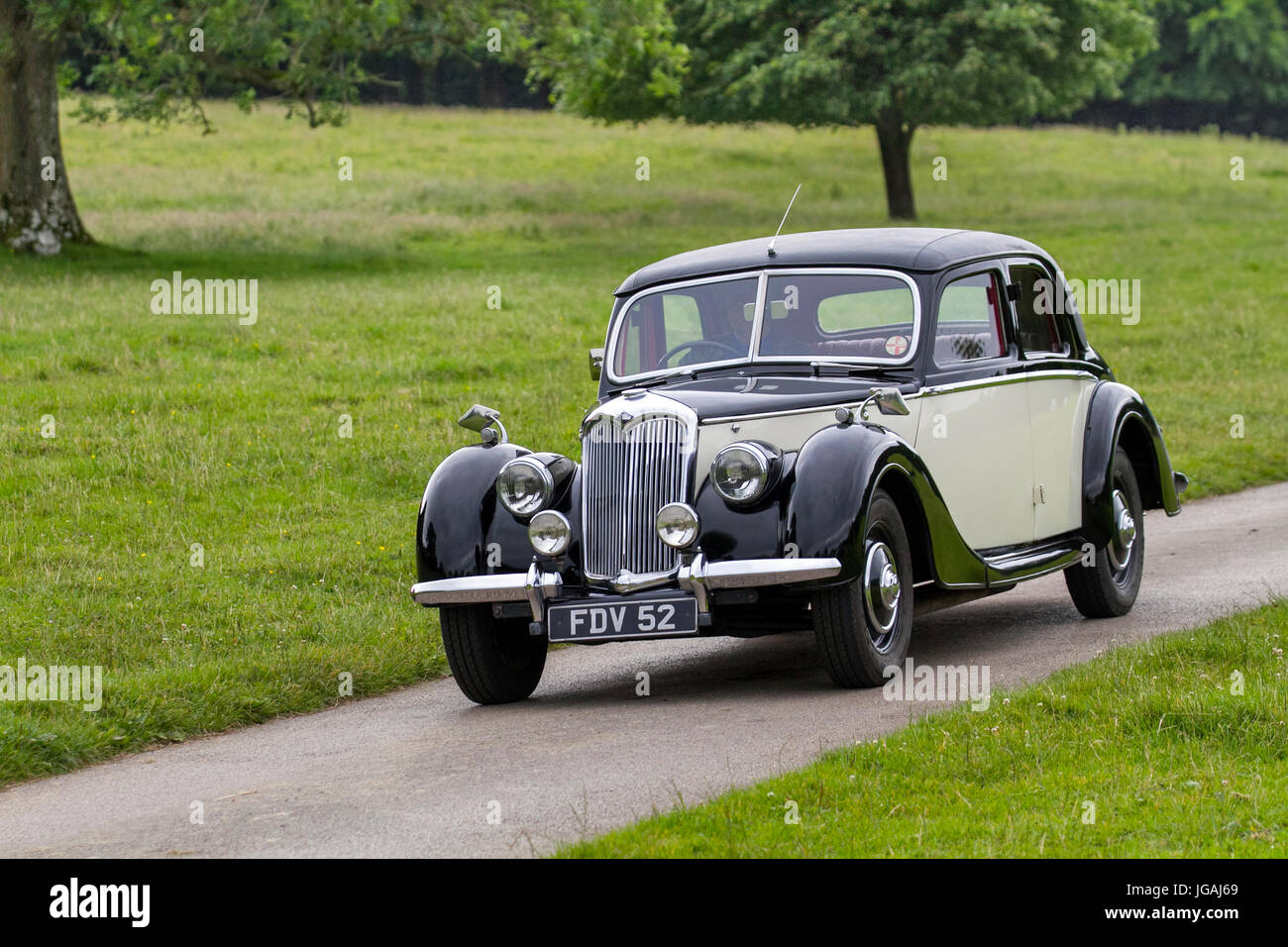 1947 40er Jahre, schwarzer Riley Saloon nach dem Krieg. Klassische ...