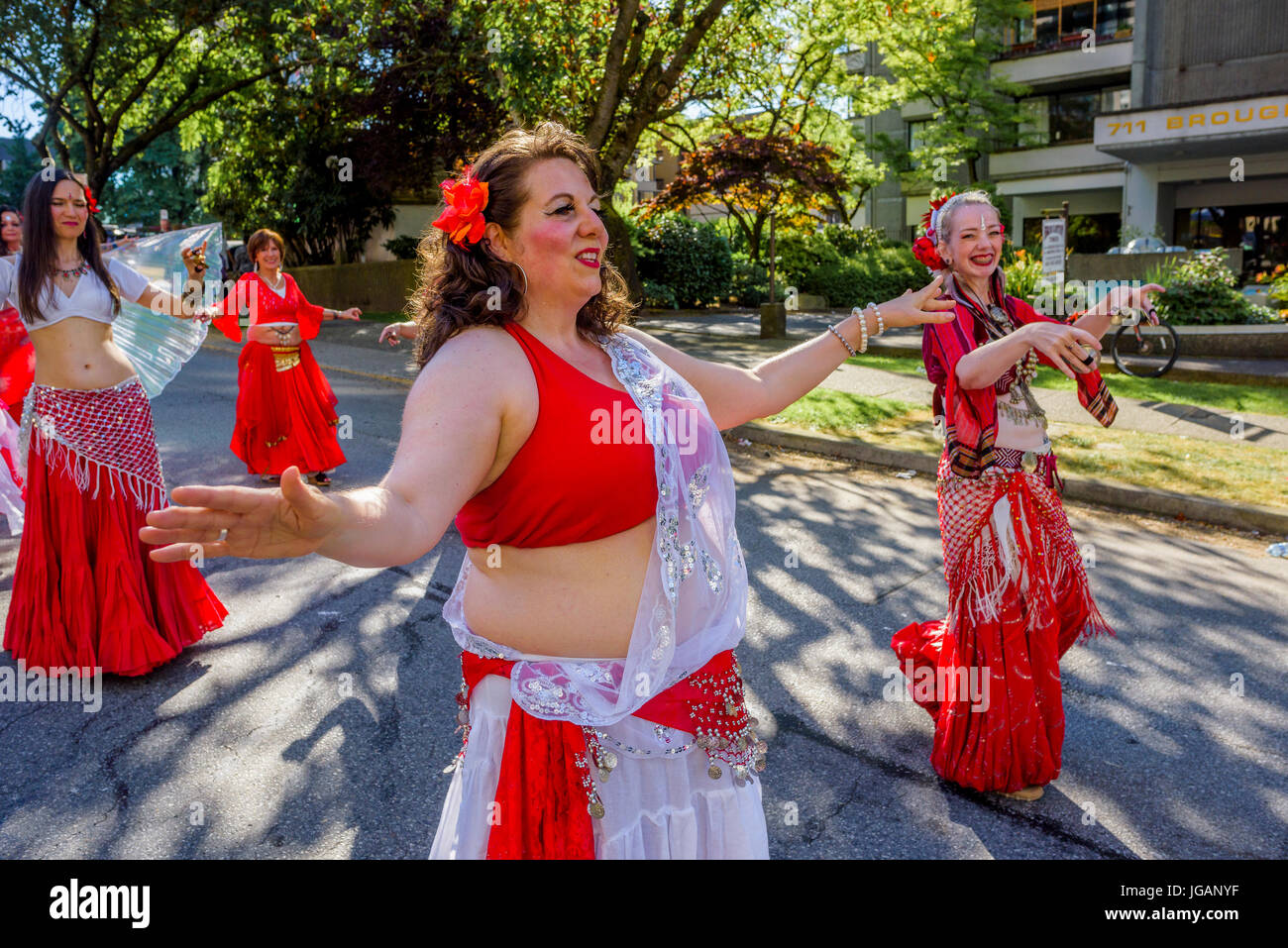 Middle Eastern Dance Association in Kanada 150, Canada Day Parade, Vancouver, Britisch-Kolumbien, Kanada. Stockfoto