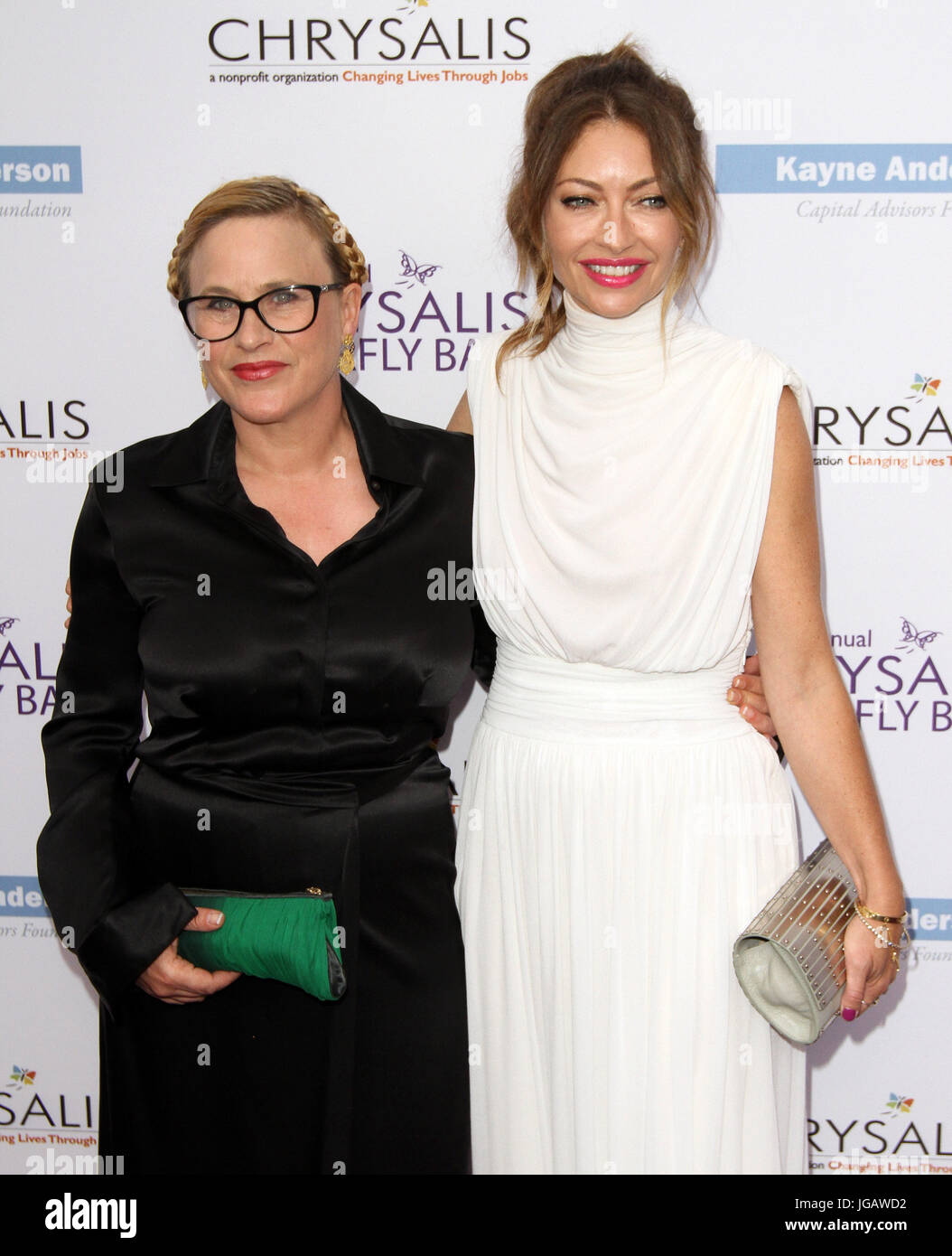 16. jährlichen Chrysalis Butterfly Ball statt in einem Privathaus in der Brentwood County Estates in Mandeville Canyon.  Mitwirkende: Patricia Arquette, Rebecca Gayheart-Däne wo: Los Angeles, California, Vereinigte Staaten von Amerika bei: Kredit-3. Juni 2017: Adriana M. Barraza/WENN.com Stockfoto