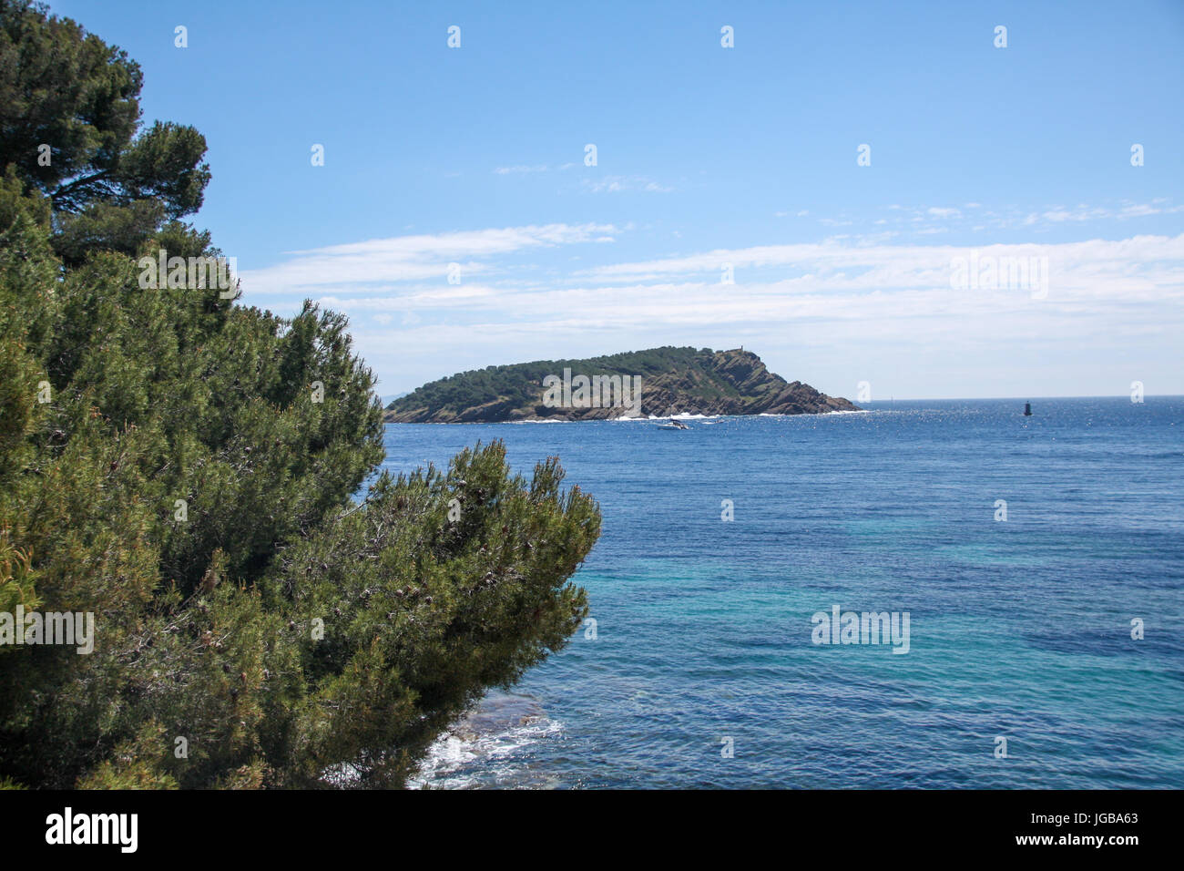 Calanque Près de Cassis, Côte d ' Azur, Frankreich - felsige Bucht in der Nähe von Cassis, Côte d ' Azur, Frankreich Stockfoto
