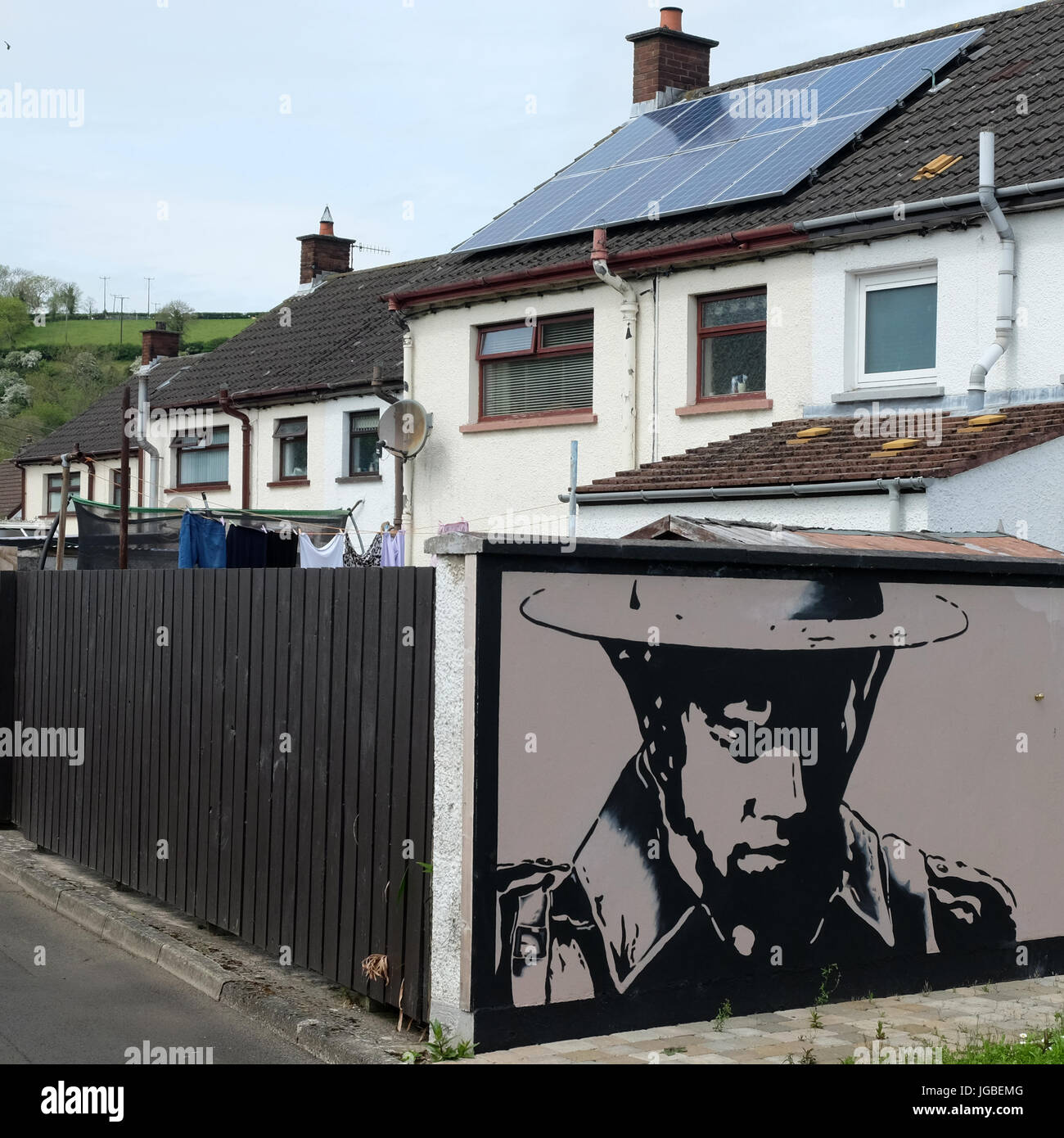 Krieg-Denkmal Wandbild, Glynn, County Antrim. Stockfoto