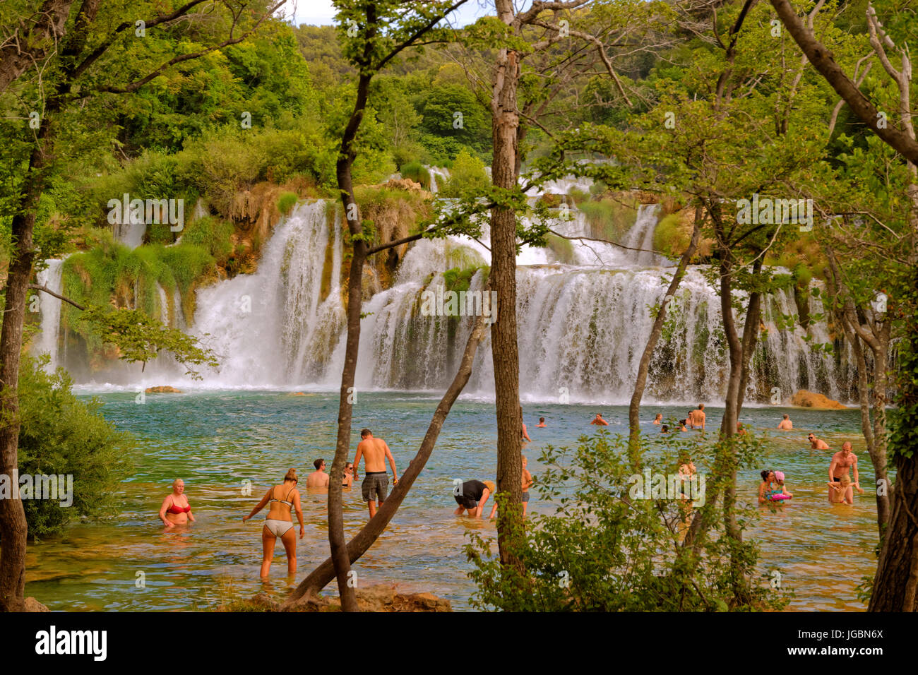 Lower Falls im Krka-Nationalpark in der Nähe von Skradin, Kroatien. Stockfoto