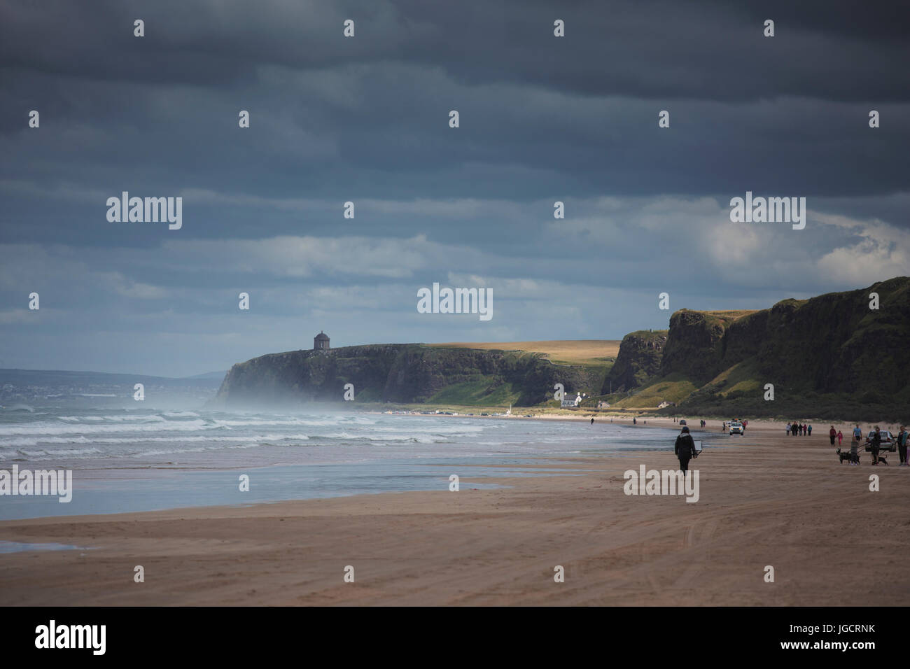 Mussenden Temple liegt auf den Klippen in der Nähe von Castlerock, Grafschaft Londonderry. Stockfoto