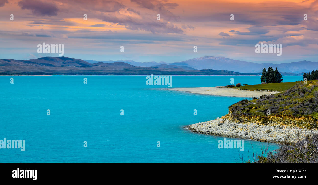 Sonnenuntergang über Lake Tekapo, Mount Cook, Canterbury, Südinsel, Neuseeland Stockfoto Sonnenuntergang über Lake Tekapo, Mount Cook, Canterbury, Südinsel, Neuseeland Stockfoto