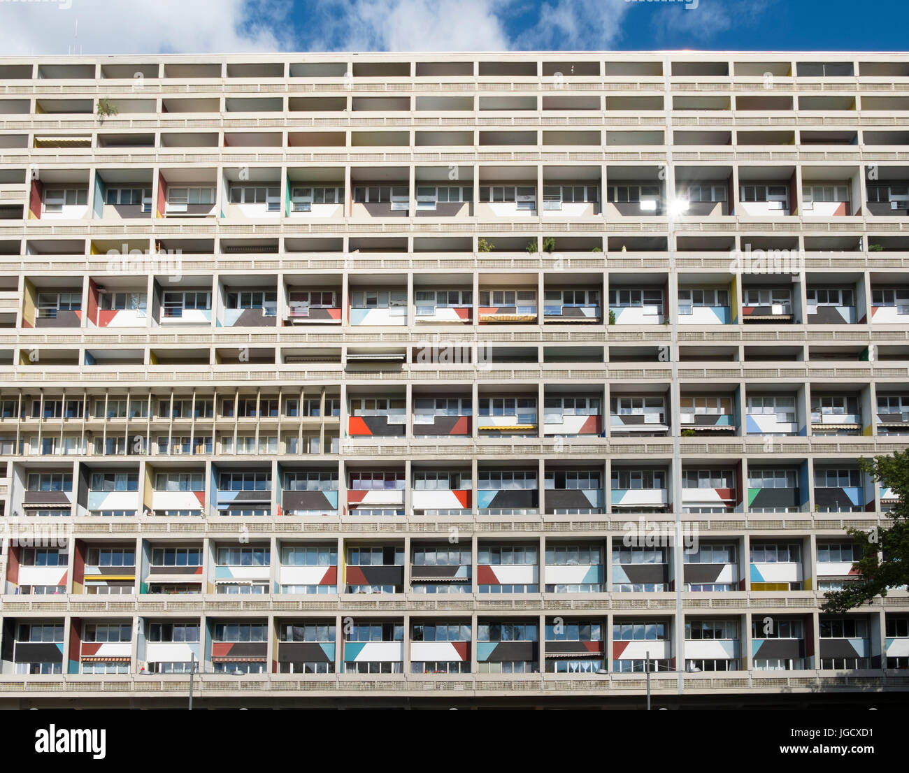 Außenansicht des Corbusierhaus modernistischen Wohnhaus gebaut als Unite d ' habitation in Berlin, Deutschland Stockfoto