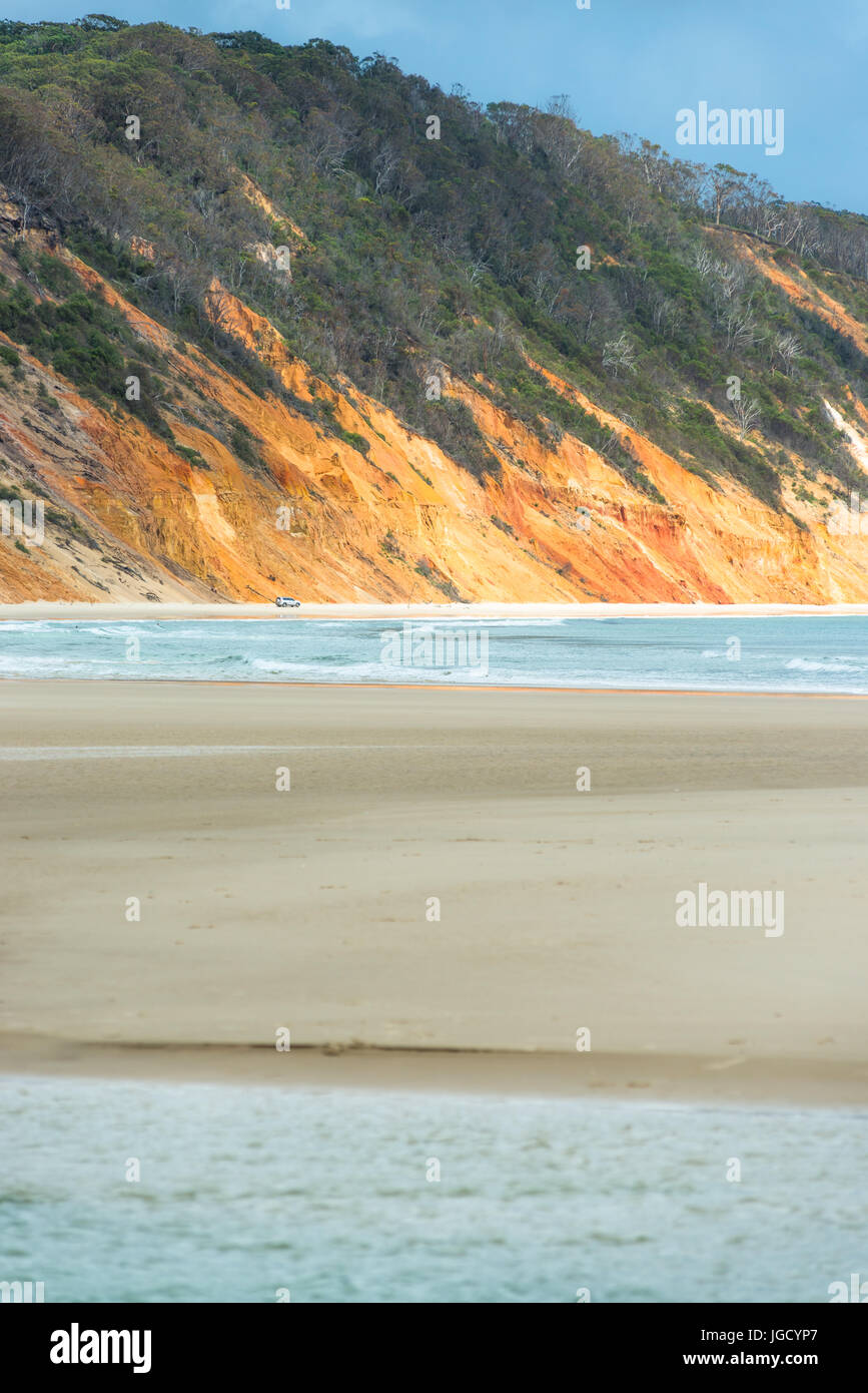 Doppelte Insel Punkt und die farbigen Sand von Rainbow Beach, Great Sandy Nationalpark, Queensland, Australien Stockfoto