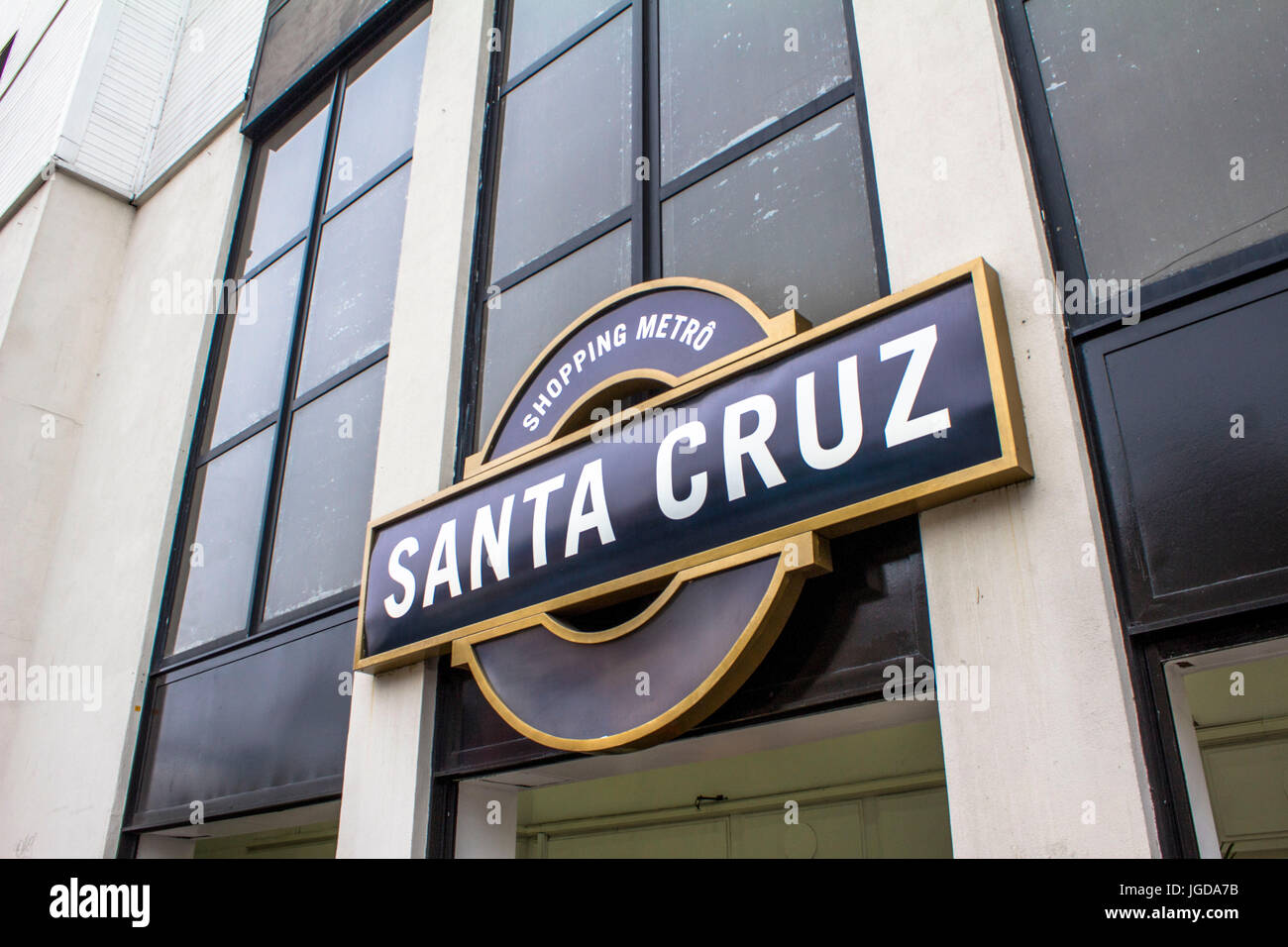 Fassade, Einkaufen Metro Santa Cruz, 10.13.2015, Hauptstadt, Santa Cruz, São Paulo, Brasilien. Stockfoto