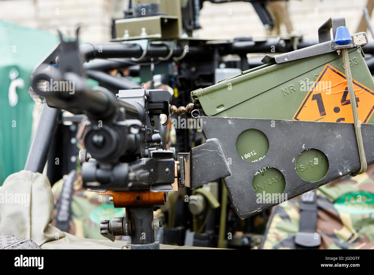 Allzweck-Maschinengewehr Waffe montiert auf einer britischen Armee Fahrzeug uk Stockfoto