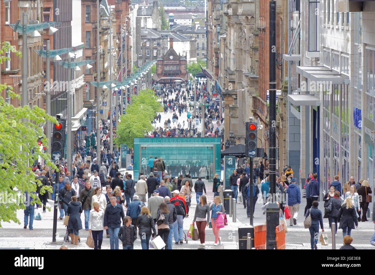 Straße von Glasgow Buchanan Street Shopper Stockfoto