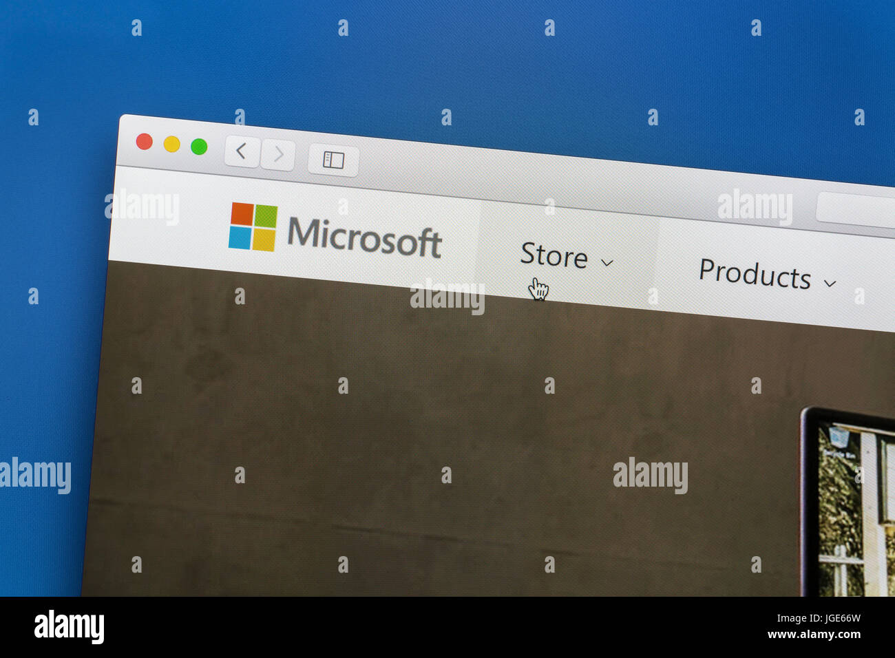 MIcrosofts Website auf einem Computer-Bildschirm. Microsoft ist ein amerikanischen multinationalen Unternehmen Stockfoto