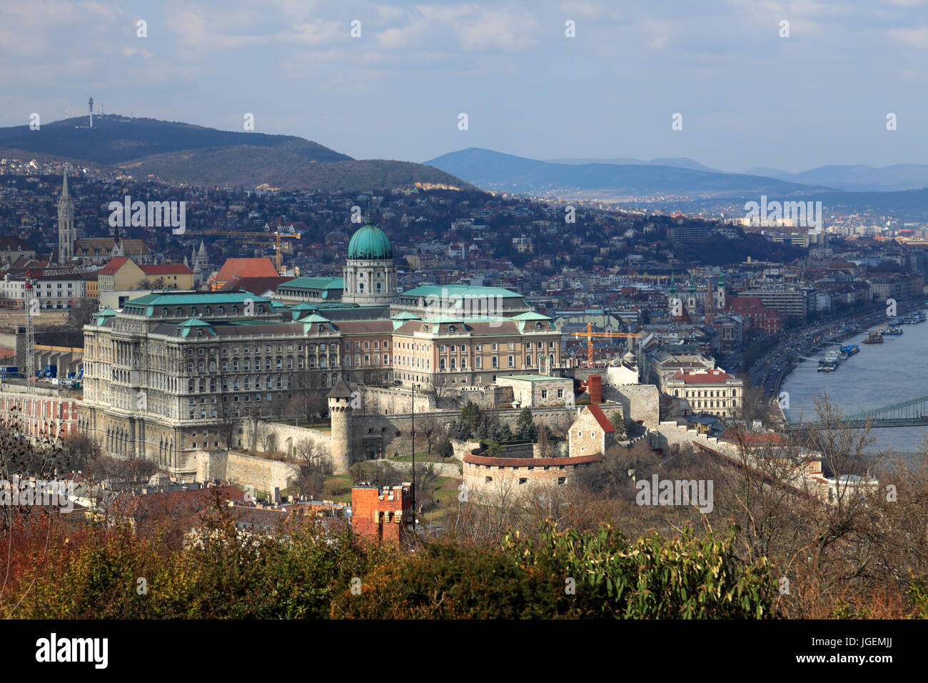Castle Hill mit der Ungarischen Nationalgalerie, Donau, Stadt Budapest, Ungarn Stockfoto