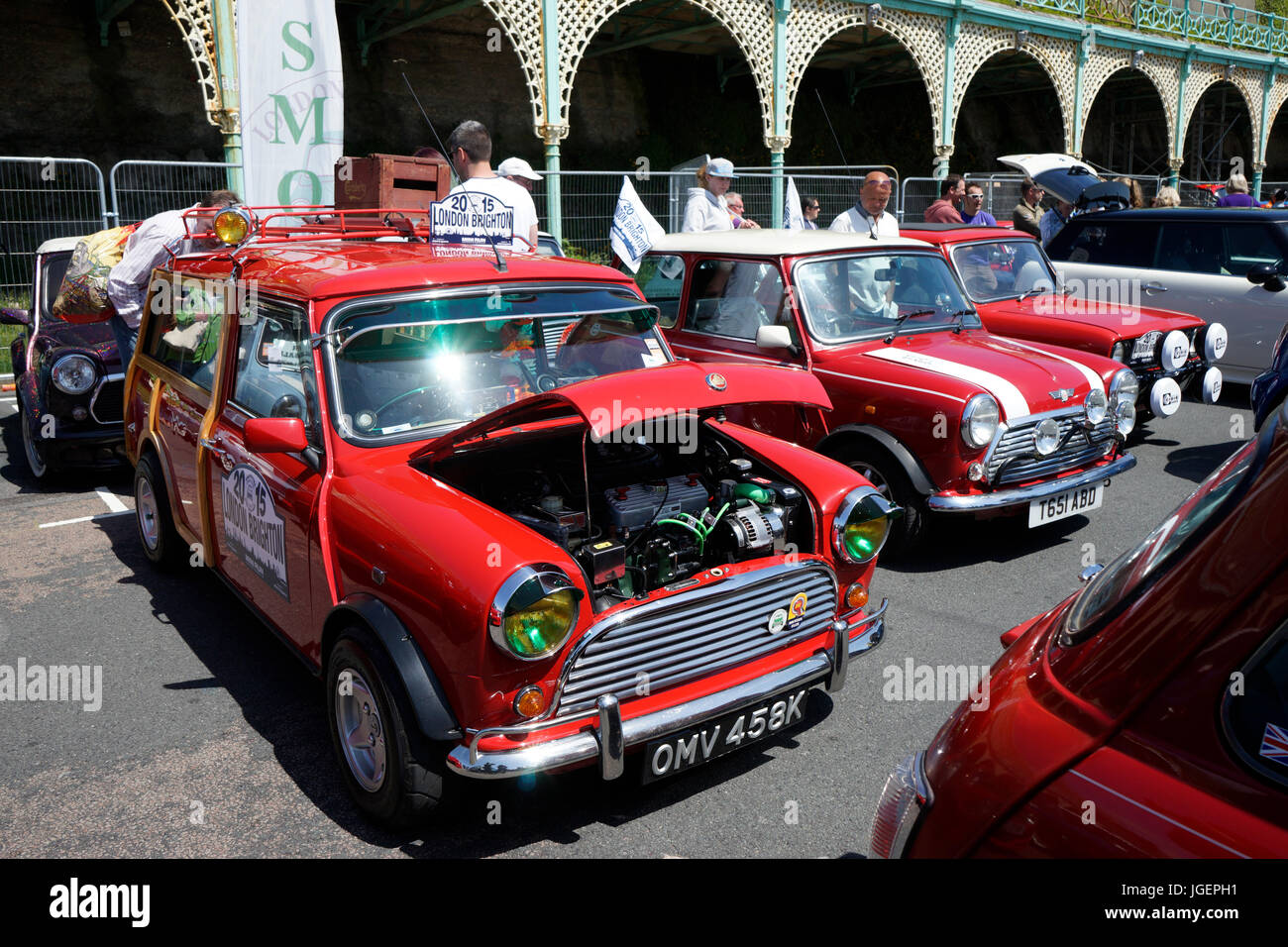 Brighton, UK - 17. Mai 2015: London to Brighton Mini Auto Run. Diese jährliche Veranstaltung wird von London und Surrey Mini Owners Club organisiert. Stockfoto