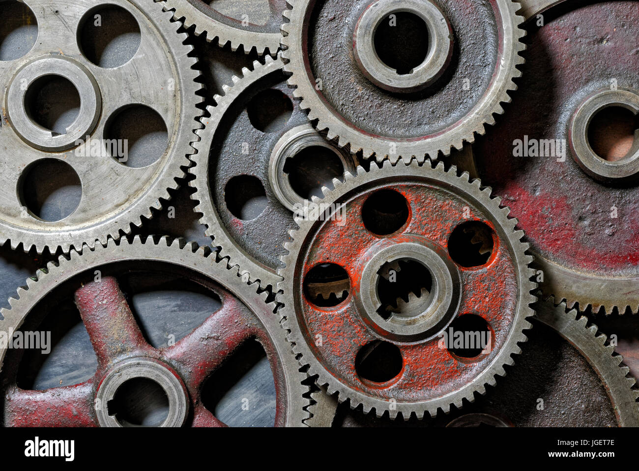 Hintergründe und Texturen: Satz von angeschlossenen Stahl Zahnräder, groß, schwer und alt, industrielle abstrakt Stockfoto