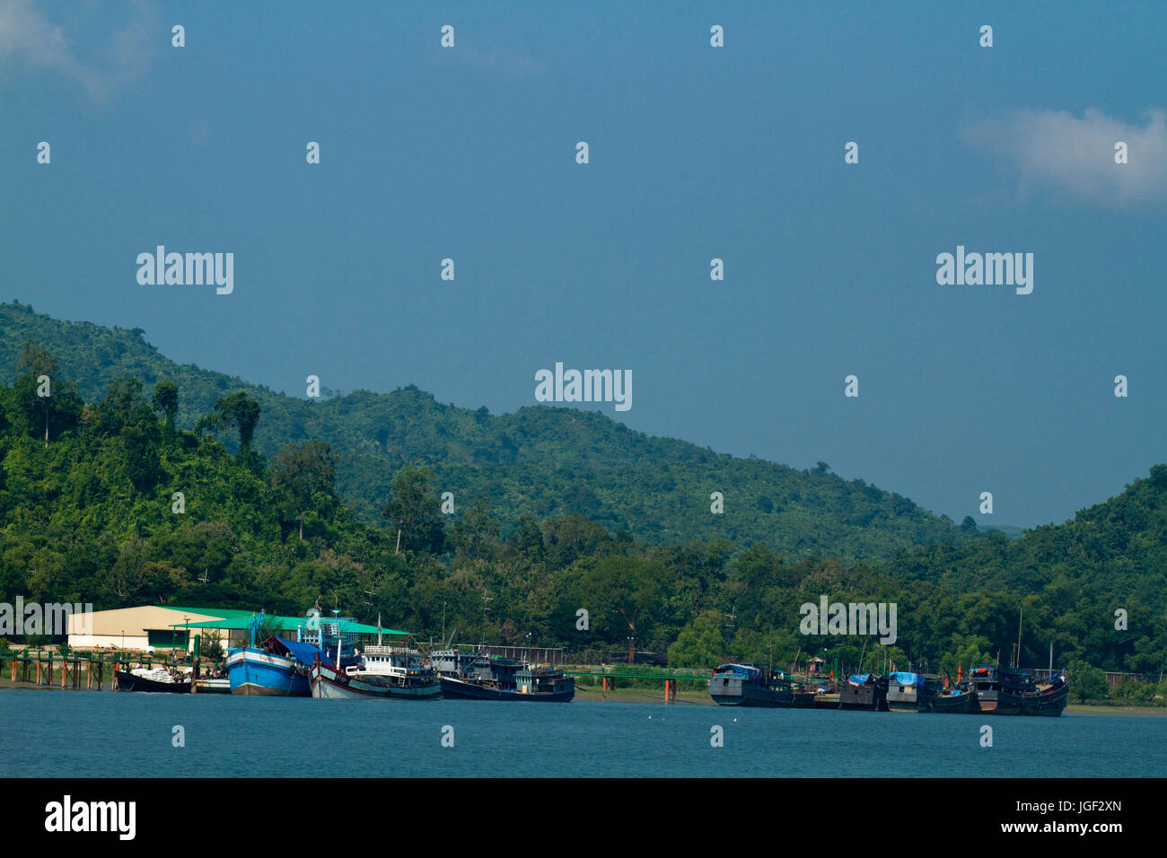 Der Teknaf Binnenhafen. Cox Basar, Bangladesch Stockfoto