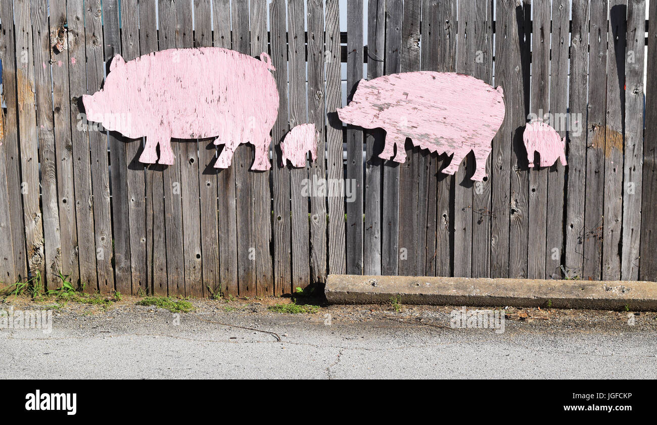 Rosa Schwein aus Holz Cut Outs (Kunst) Stockfoto