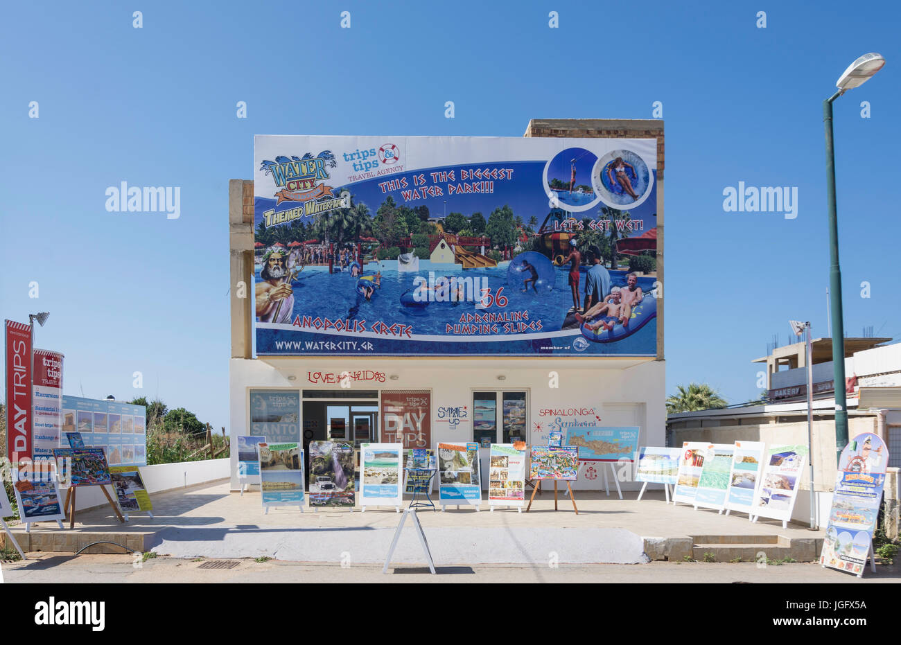Reise Tipps, Reisebüro, Beach Road, Malia, Heraklion Region, Kreta (Kriti), Griechenland Stockfoto
