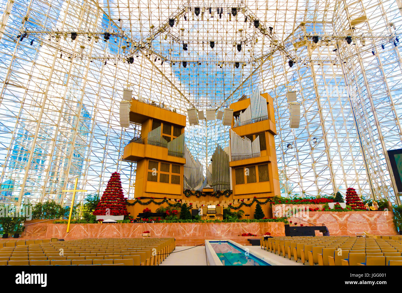 Innenraum der Christ Cathedral/Crystal Cathedral in Garden Grove, CA Stockfoto