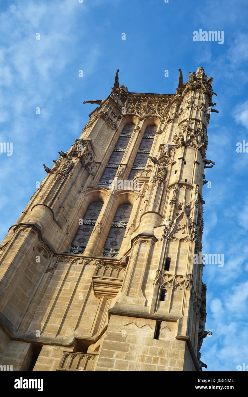Der Tour SaintJacques ist alles, was von der Kirche von StJacquesde