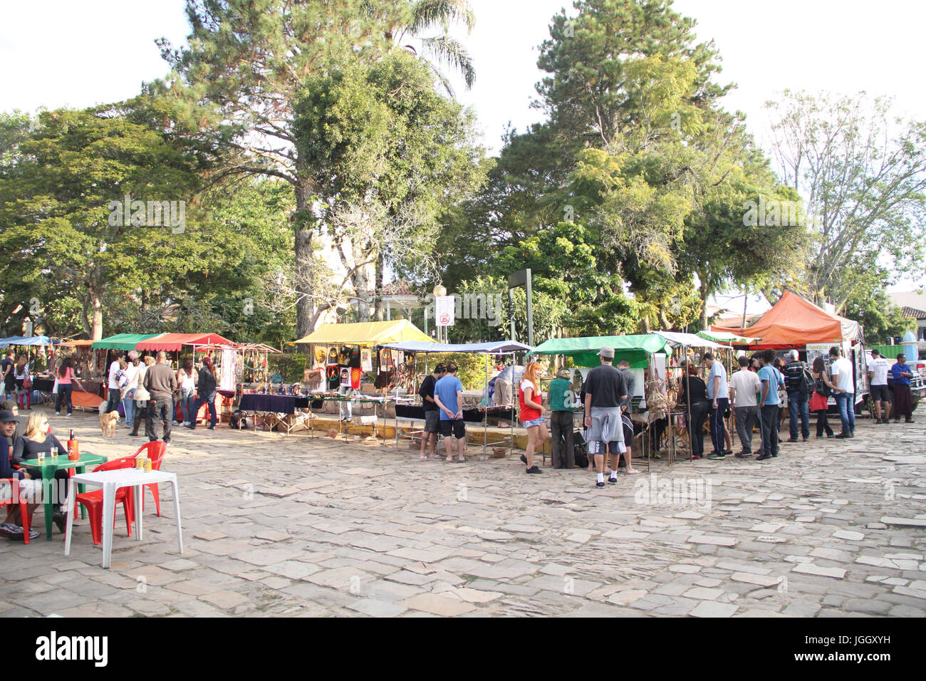 Menschen, Handwerksmesse, Square Baron Alfenas, 2016, Center, City, São Tomé Das Letras, Minas Gerais, Brasilien. Stockfoto