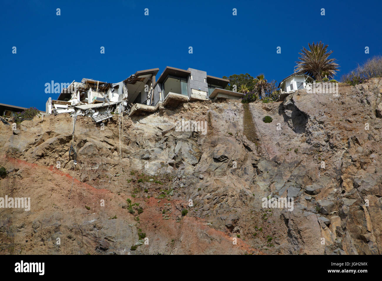 Clifftop House durch Erdbeben beschädigt, Sumner, Christchurch, Canterbury, Südinsel, Neuseeland Stockfoto