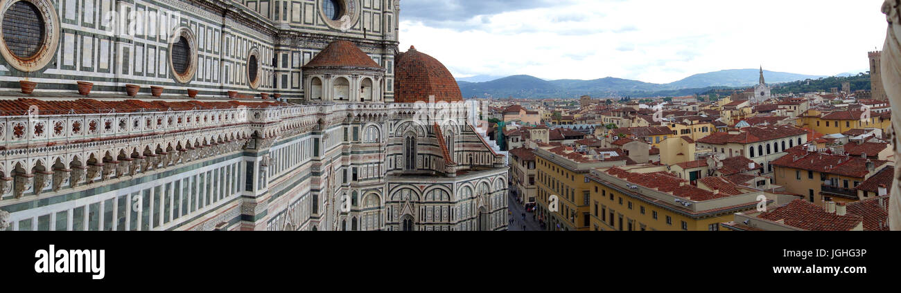 Verzerrtes Bild vom Dom, Florenz, Italien Stockfoto