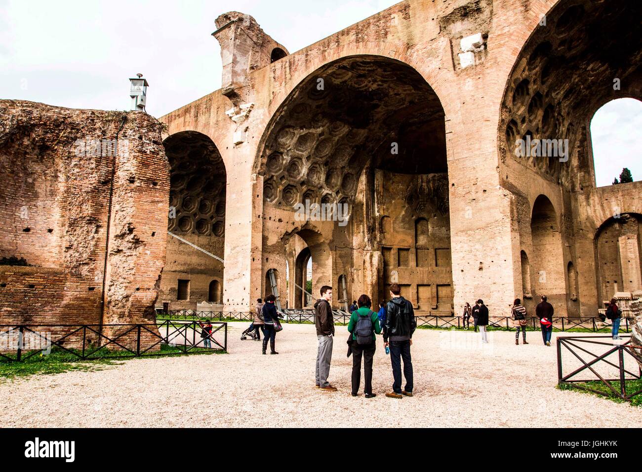 Rome basilica constantine maxentius -Fotos und -Bildmaterial in hoher ...