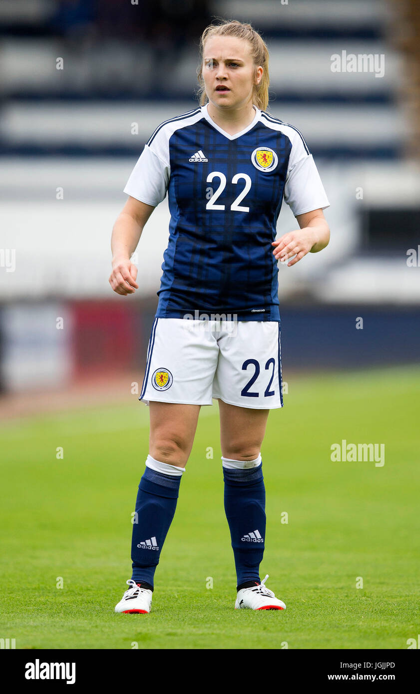 Fiona Brown, die schottische Frauenzeitschrift, während des Spiels der Internationalen Herausforderung im stark's Park, Kirkcaldy. DRÜCKEN SIE VERBANDSFOTO. Bilddatum: Freitag, 7. Juli 2017. Siehe PA Geschichte Fußball Schottland Frauen. Bildnachweis sollte lauten: Jeff Holmes/PA Wire. EINSCHRÄNKUNGEN: Die Nutzung unterliegt Einschränkungen. Nur für redaktionelle Zwecke. Kommerzielle Nutzung nur mit vorheriger schriftlicher Zustimmung der Scottish FA. Stockfoto