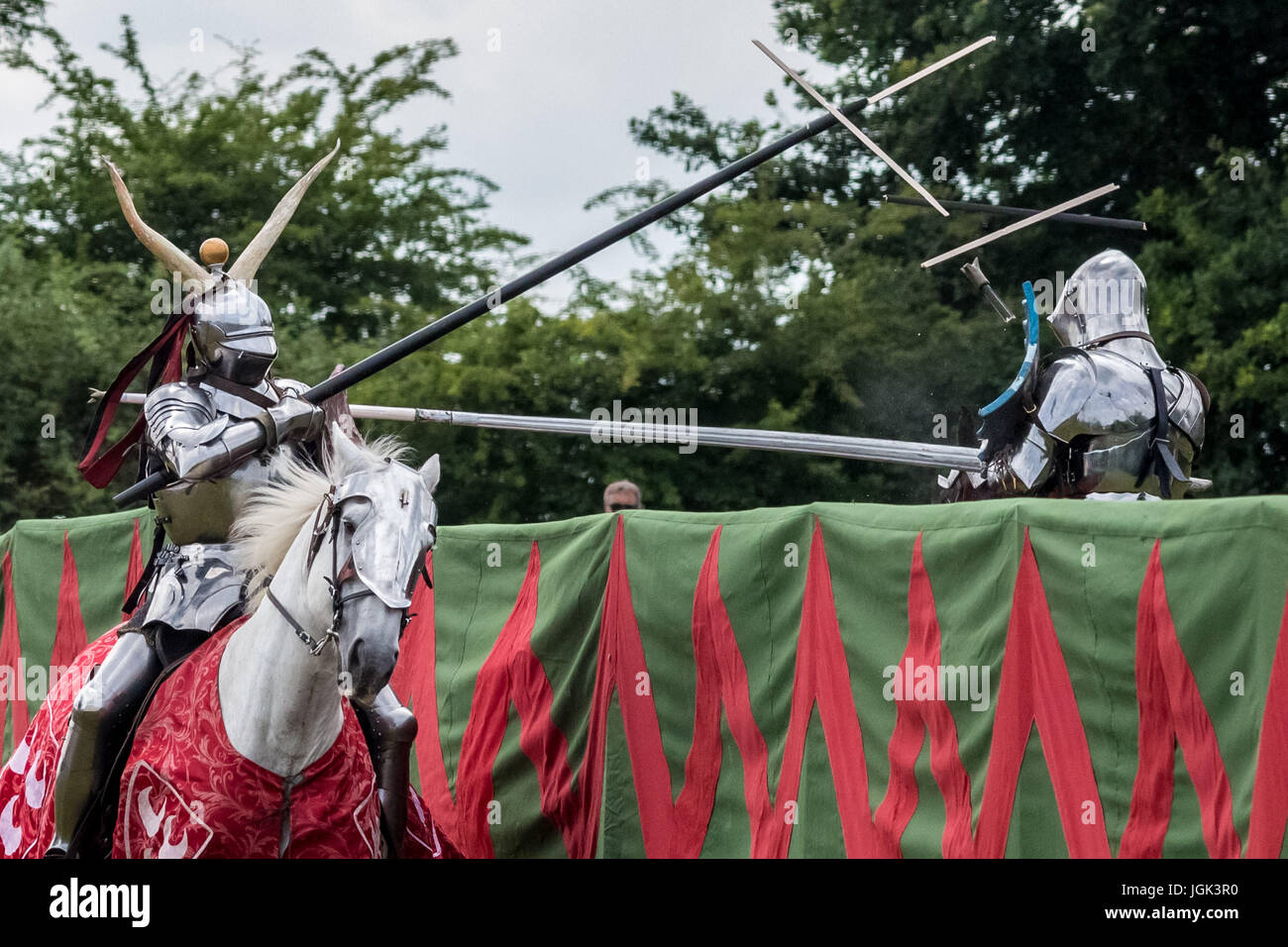 London, Eltham, UK. 8. Juli 2017.  Großen mittelalterlichen Turnier in Eltham Palace Credit: Guy Corbishley/Alamy Live-Nachrichten Stockfoto