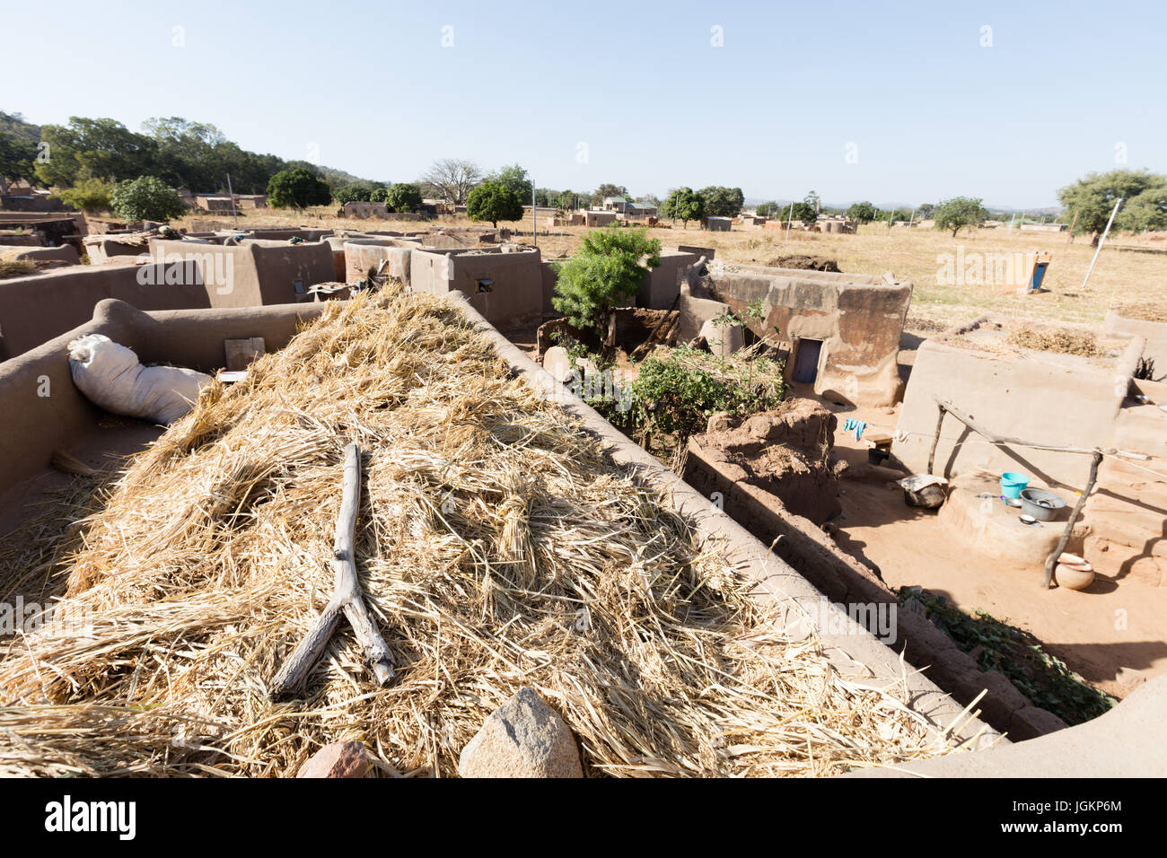 Tiebelè, malte der Königshof gemachten Kassena Häuser, Burkina Faso Stockfoto