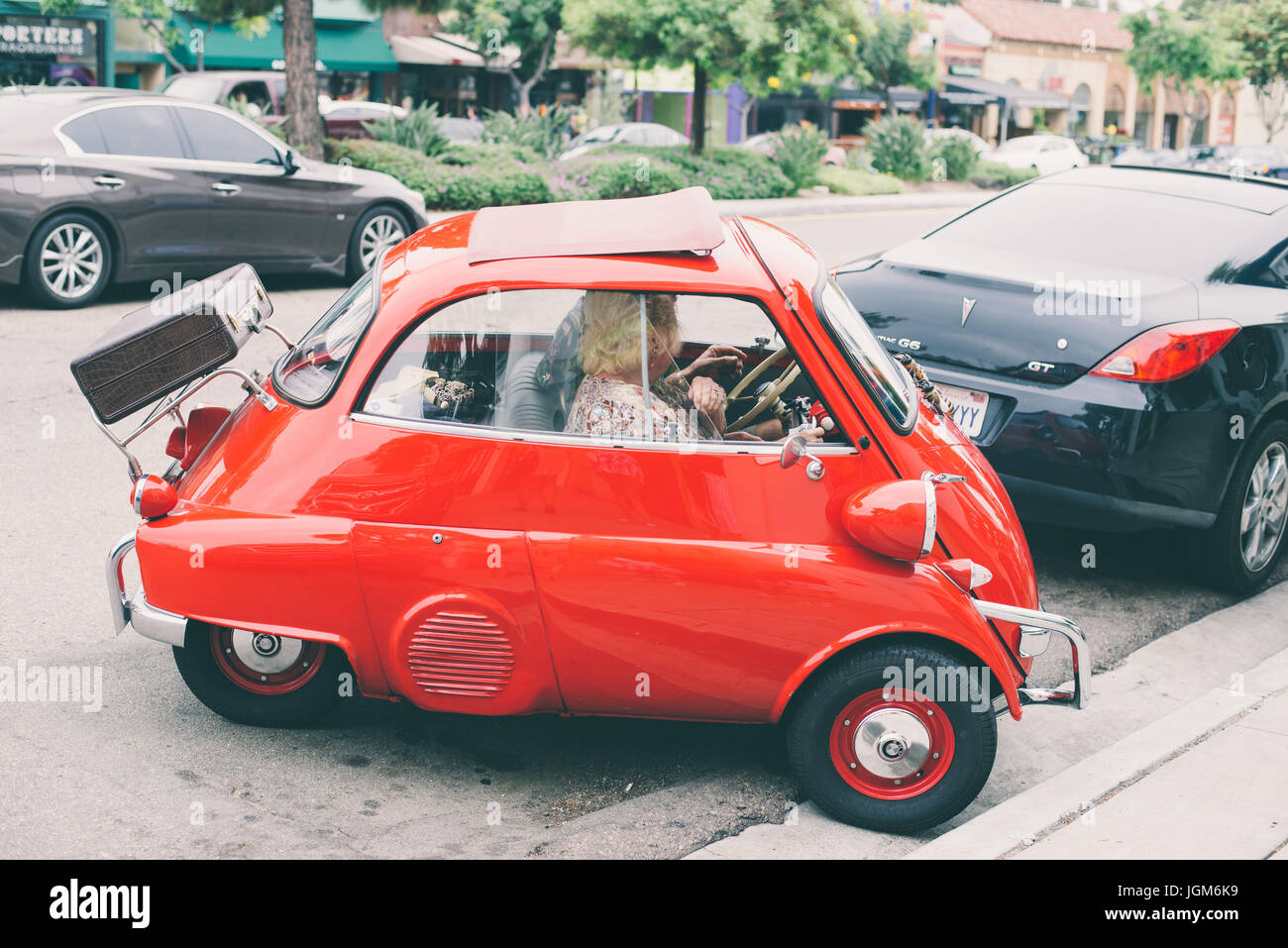 Red isetta Modellauto in San Deigo, CA Stockfoto
