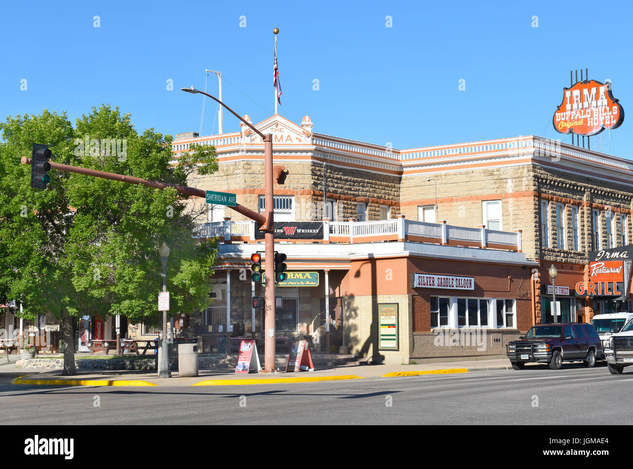 CODY, Wyoming - 24. Juni 2017: Das Hotel Irma. Von William F. Buffalo Bill Cody, Zusammenarbeit der Stadt - Gründer und Namensgeber, die es nach seinem daught gebaut Stockfoto