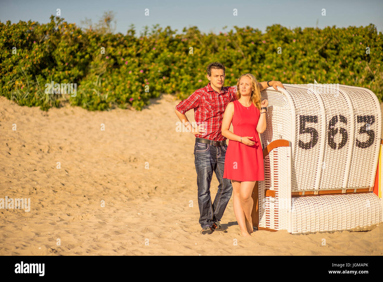Europa, die Bundesrepublik Deutschland, Hooksiel, Wangerland, Friesland, Nordsee, Nordseeküste, paar, Mann, Frau, 30, 35, Jahre, Urlaub, b Stockfoto