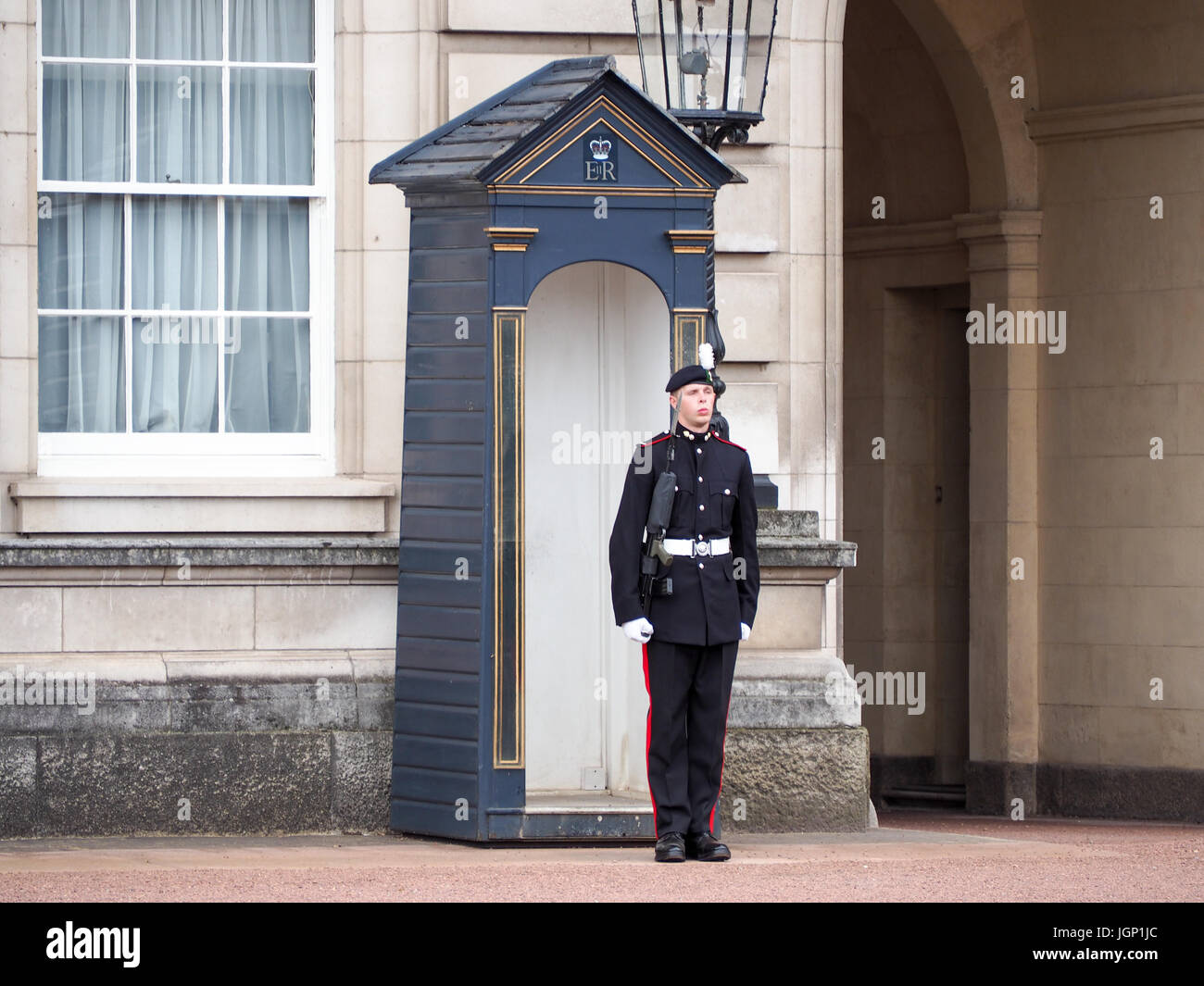 Queens Wachablösung am Buckingham Palace, London City, Vereinigtes Königreich, England Stockfoto