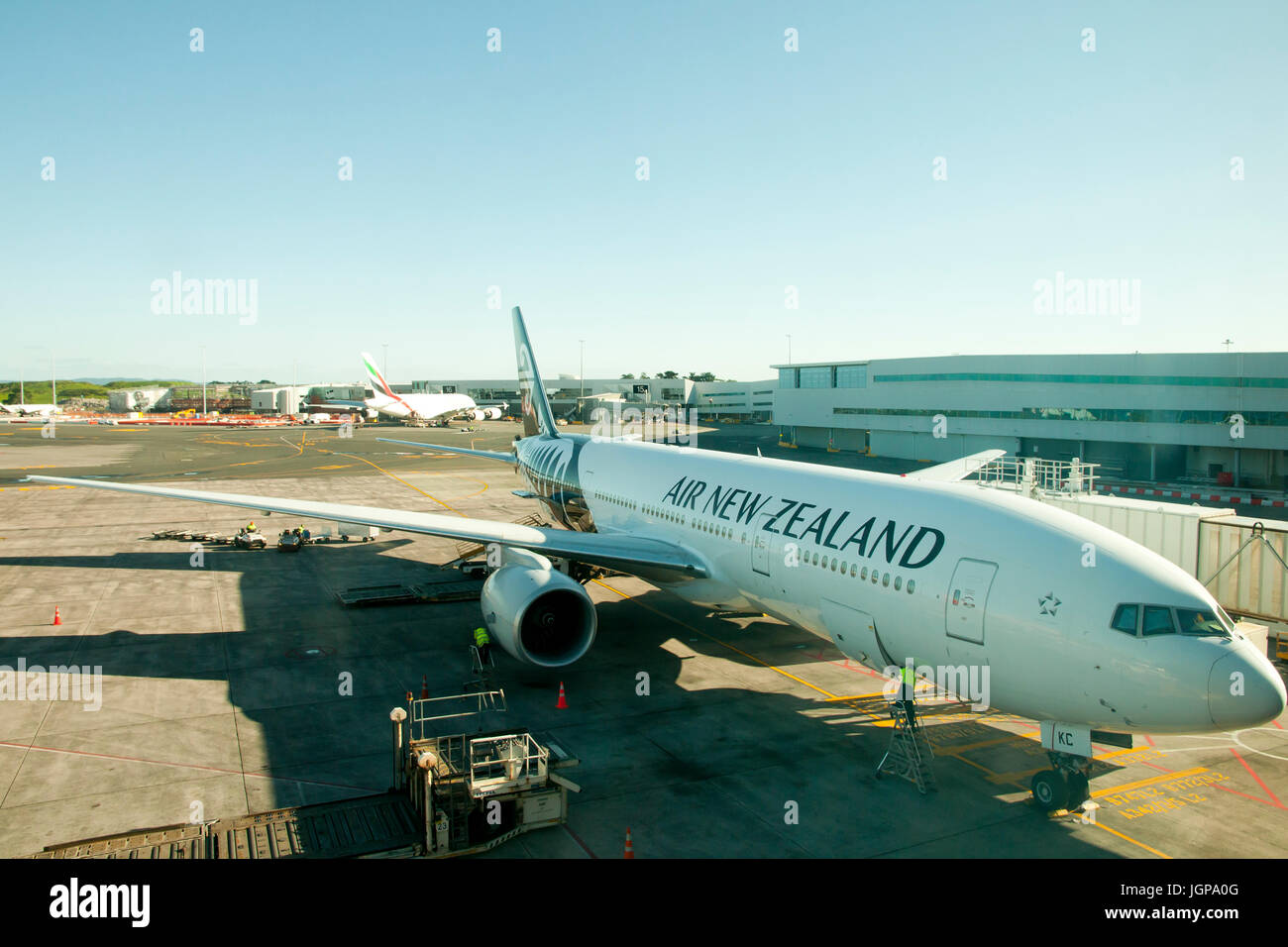 AUCKLAND, Neuseeland - 20. Mai 2017: Commercial Air New Zealand Flugzeug in Auckland Airport begründet; der größte Flughafen in Neuseeland Stockfoto