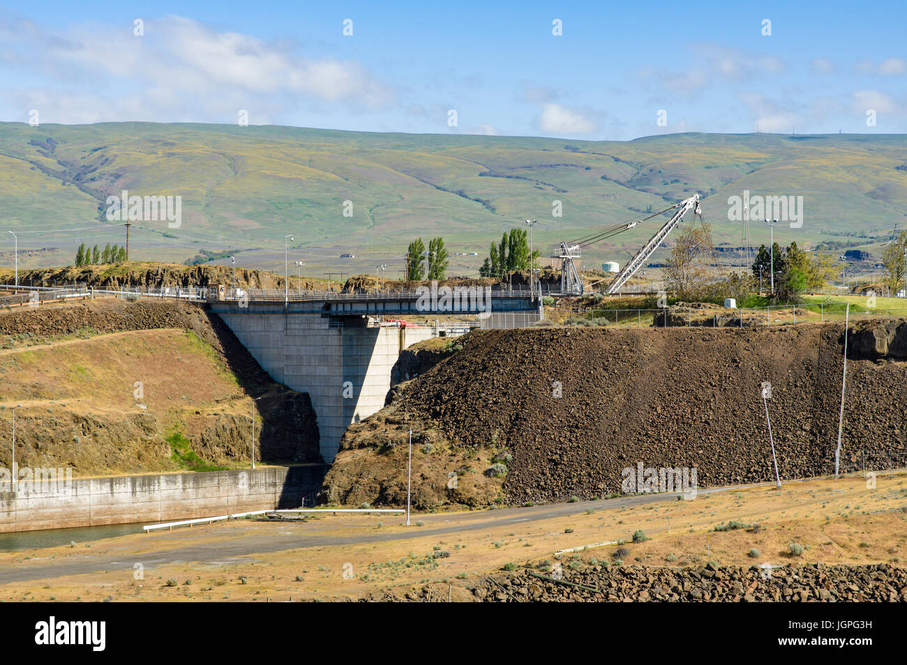 Die Dalles Verdammung auf dem Columbia River produziert Strom aus Wasserkraft.  Die Dalles, Oregon Stockfoto