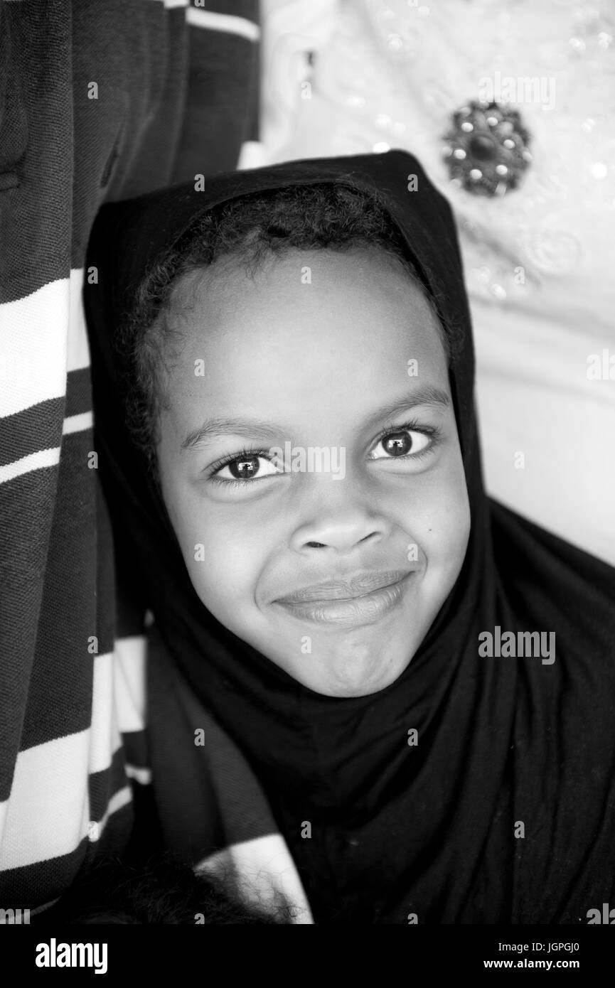 Ein Muslim, somalische Flüchtlingsfamilie in ihr neues Zuhause in Portland, Oregon Stockfoto