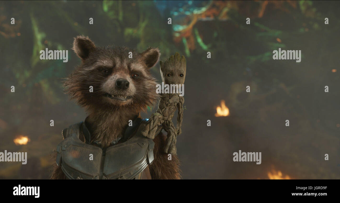 HÜTER DES GALAXY VOL 2 (2017) ROCKET BABY GROOT JAMES GUNN (DIR) MARVEL STUDIOS/DISNEY/MOVIESTORE SAMMLUNG LTD Stockfoto