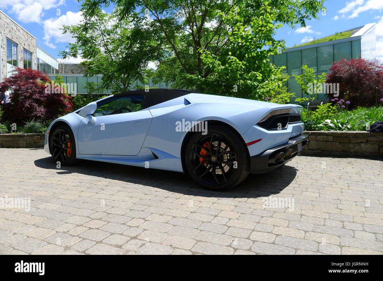 Babyblauen Lamborghini Huracan geparkt und auf dem Display zu einem gesellschaftlichen Ereignis von Toronto. Stockfoto