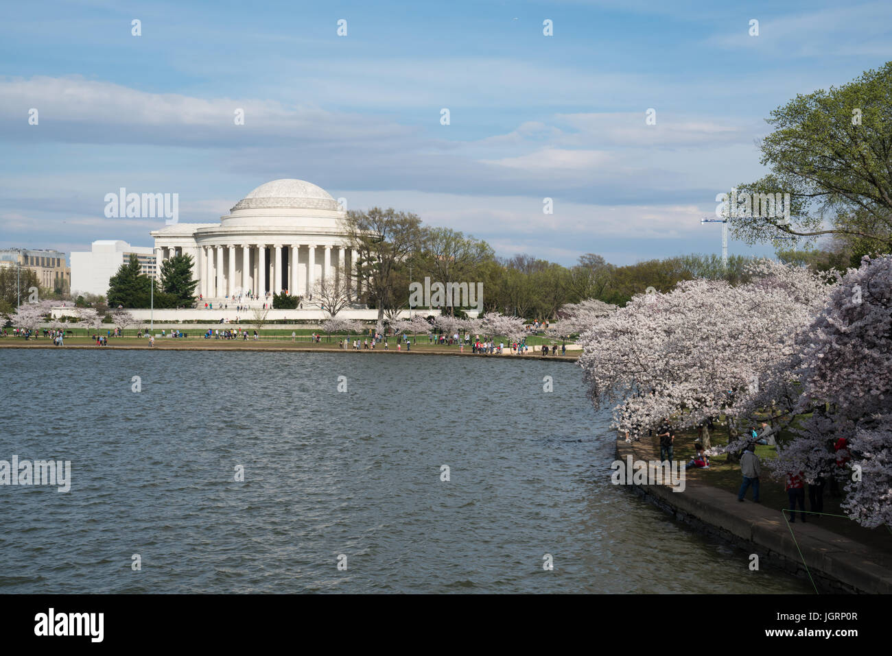 WASHINGTON, DC - März 2016: Das Jefferson Memorial über den tidal Basin in Washington DC Cherry Blossom Festival Stockfoto