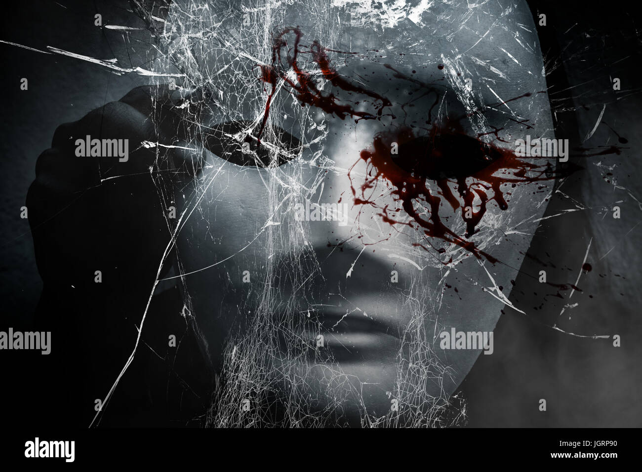 Shattered Glass In Black White Stockfotos Und Bilder Kaufen Alamy