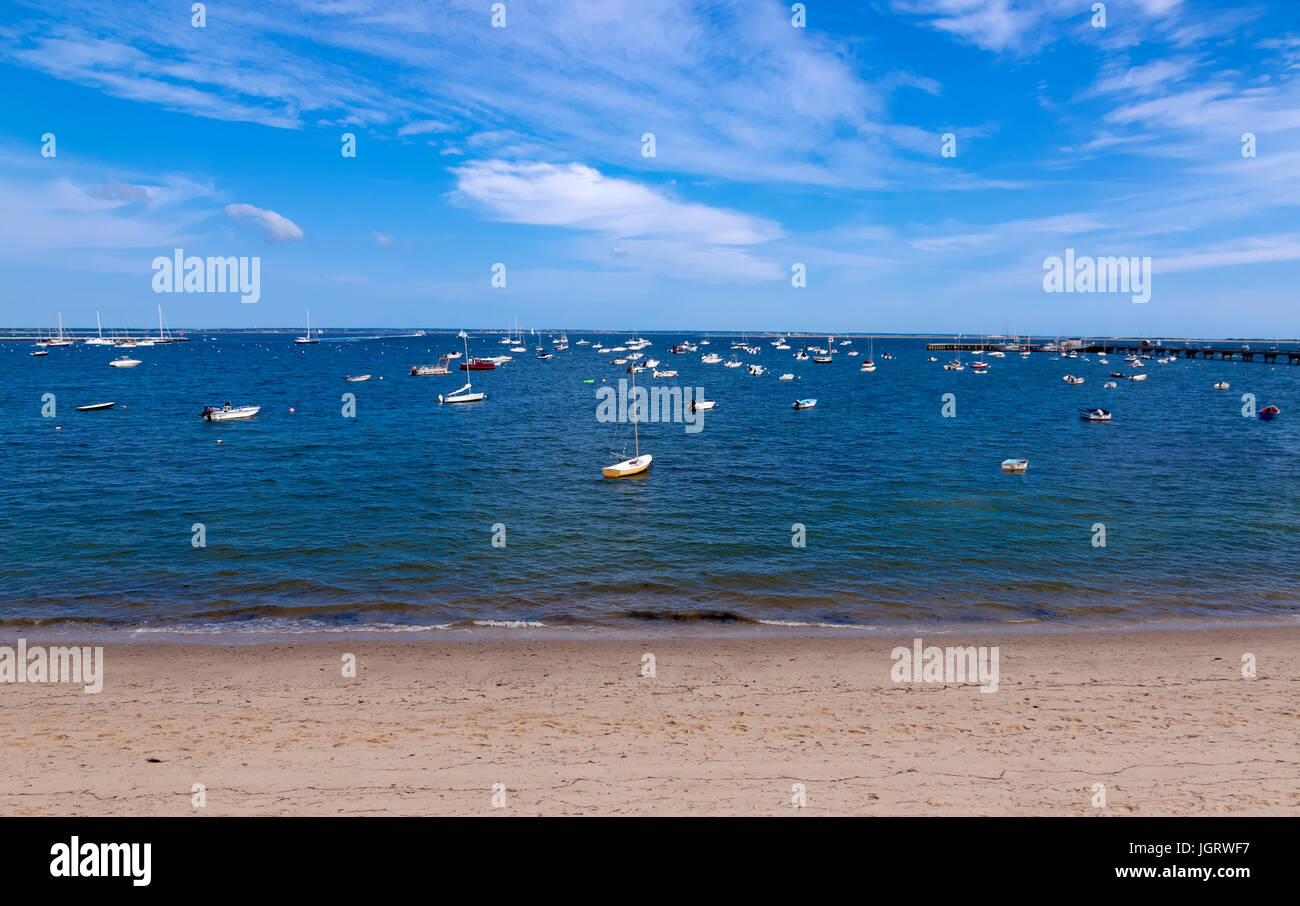 Provincetown, Massachusetts Strand Bucht und Boote. Stockfoto