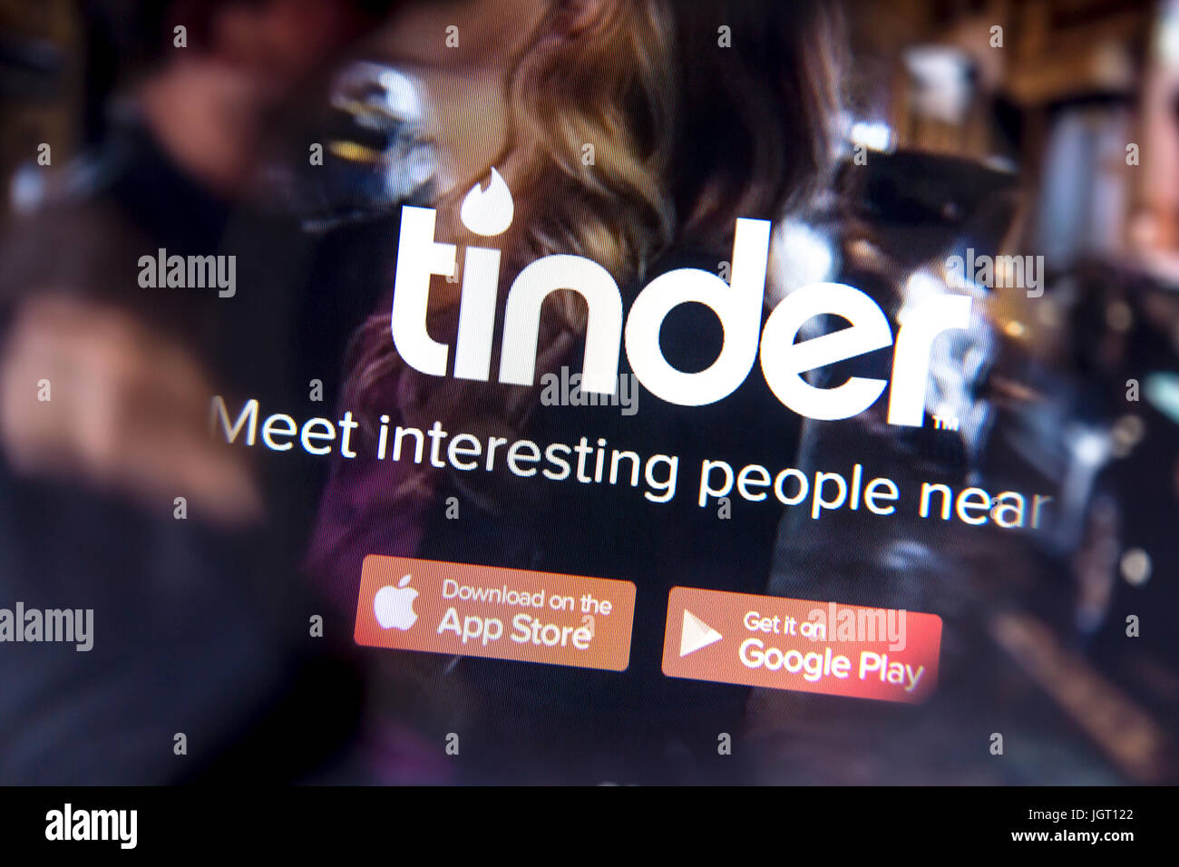 dating woman in her 30s
