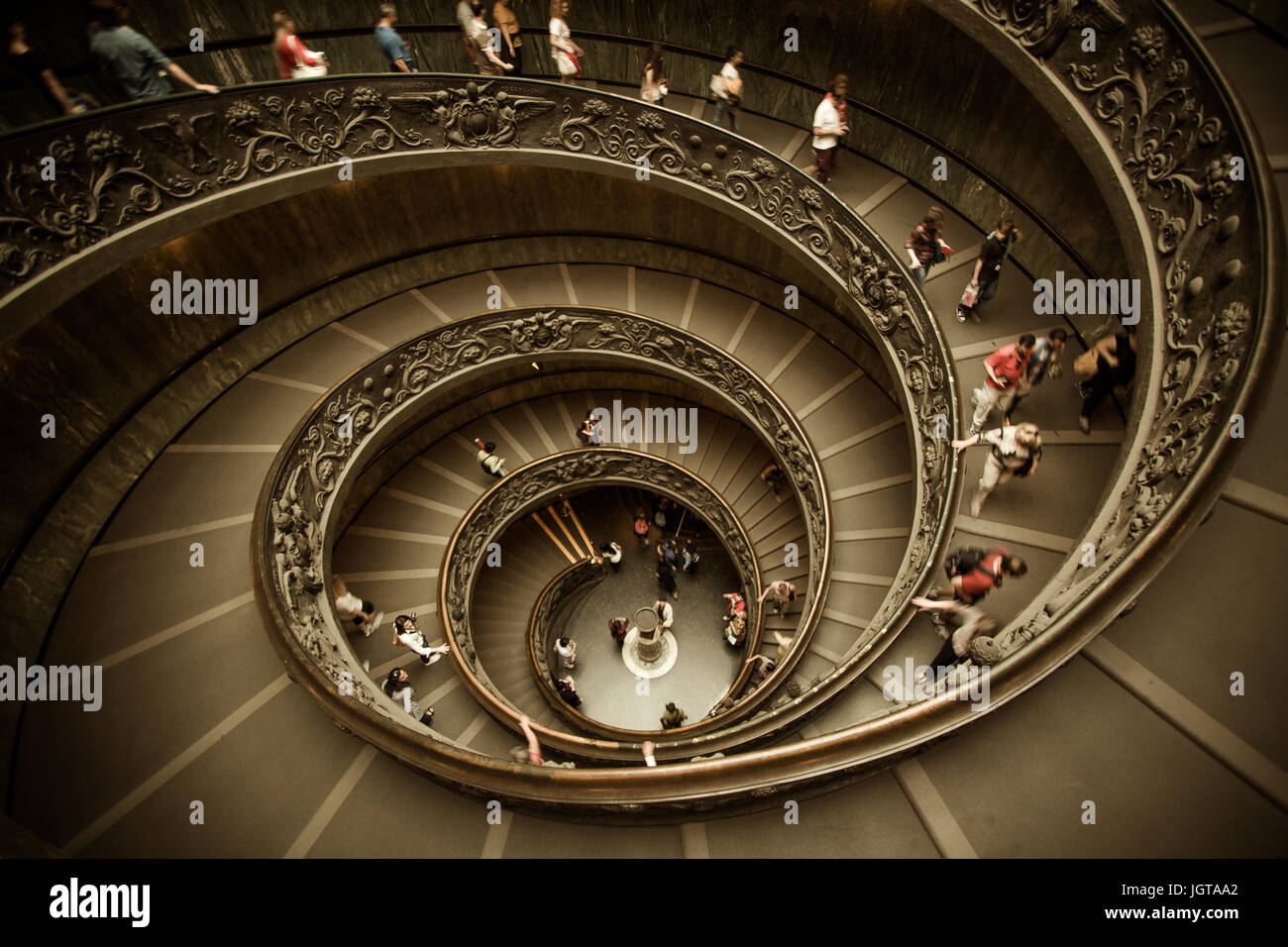 Schmiedeeiserne Treppen Stockfotos & Schmiedeeiserne Treppen Bilder - Alamy