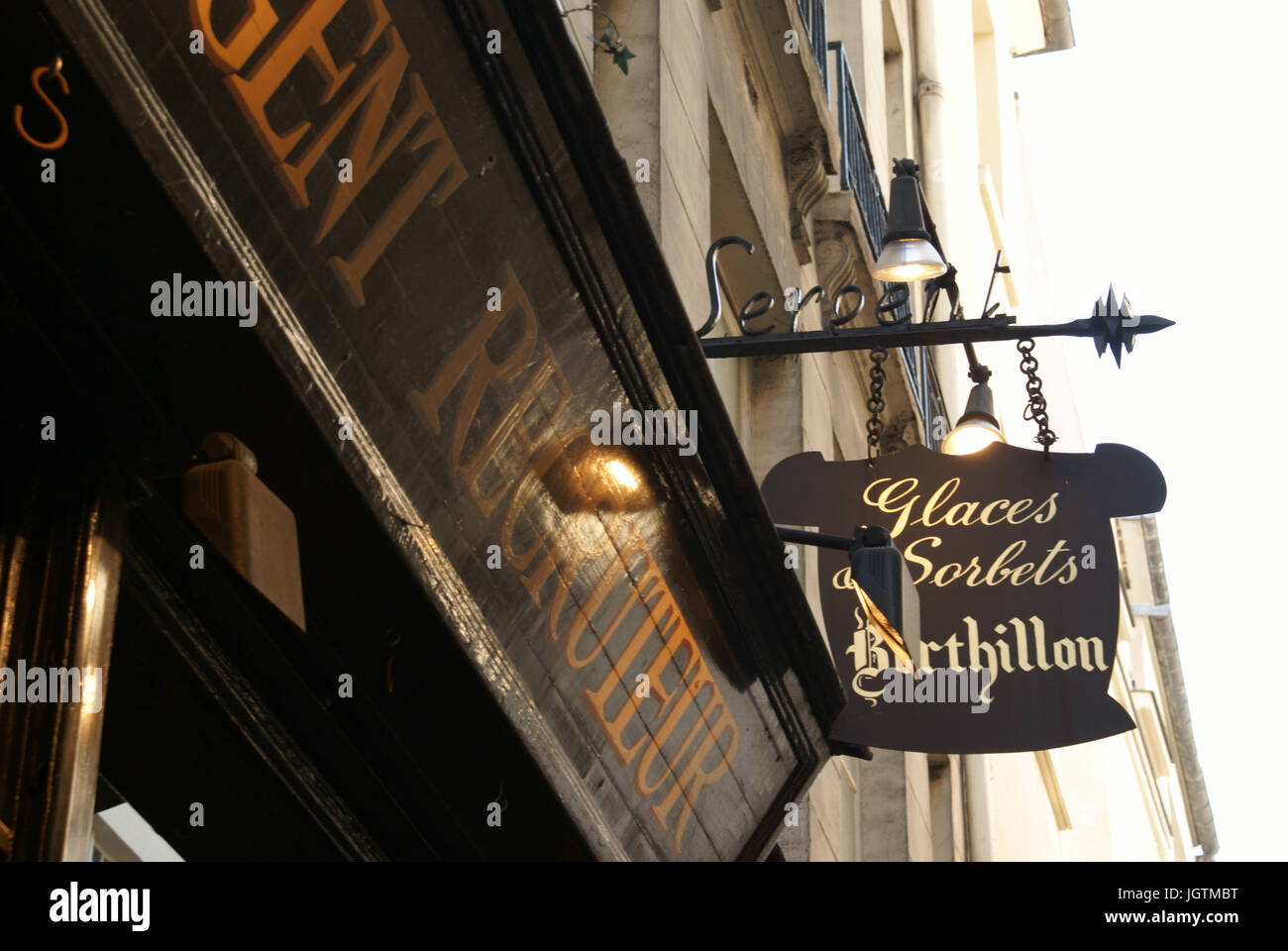 St Louis En l ' Ile Street, Ile Saint Louis, 4° Arrondissement, Ile-de-France, Paris, Frankreich Stockfoto