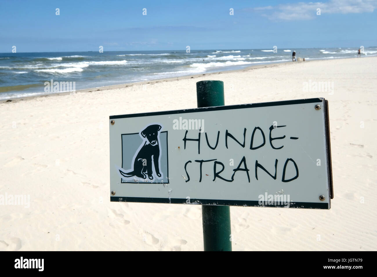 Schild steht "Hunde-Strand" (Hunde-Strand), Haustiere erlaubt Strand auf der Insel Spiekeroog, Deutschland Stockfoto